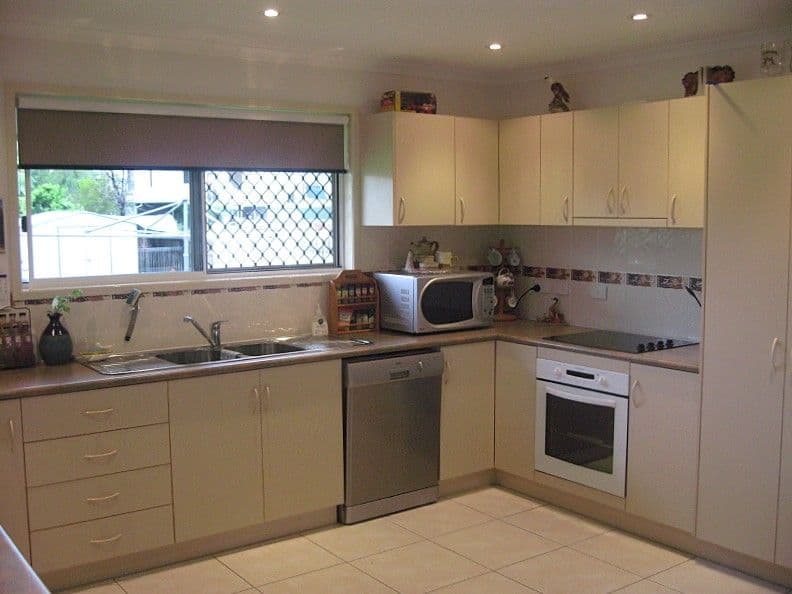 3 Miner Street, CHARTERS TOWERS CITY QLD 4820, Charters Towers City - Thumbnail 2