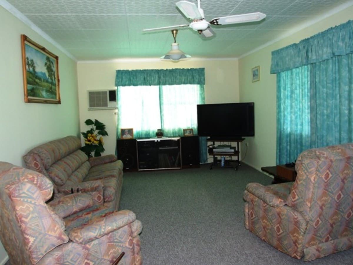 4 Richard Court, DECEPTION BAY, Deception Bay - Thumbnail 2