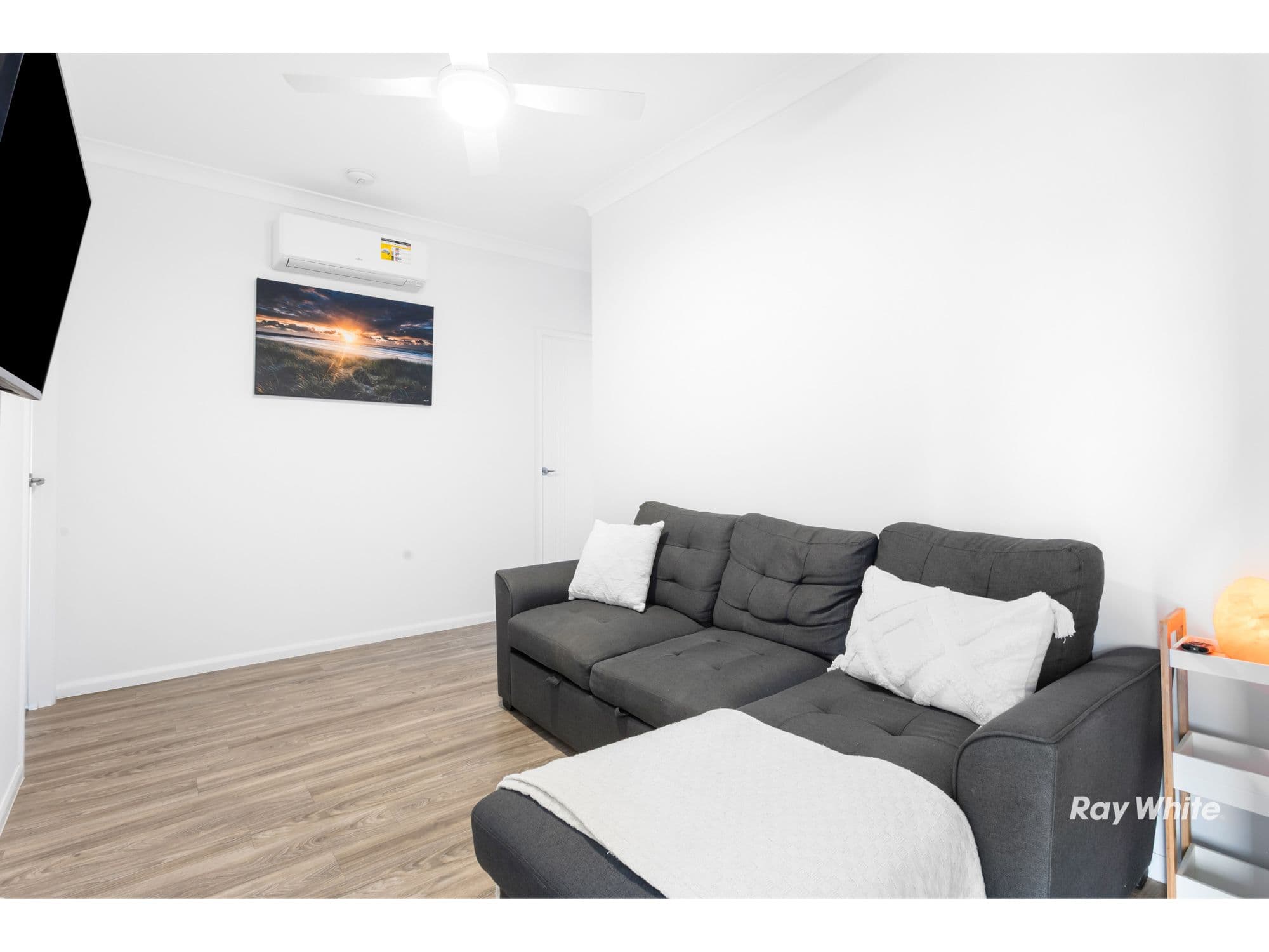 7 Neptune Avenue, Lammermoor QLD 4703, Lammermoor - Thumbnail 3