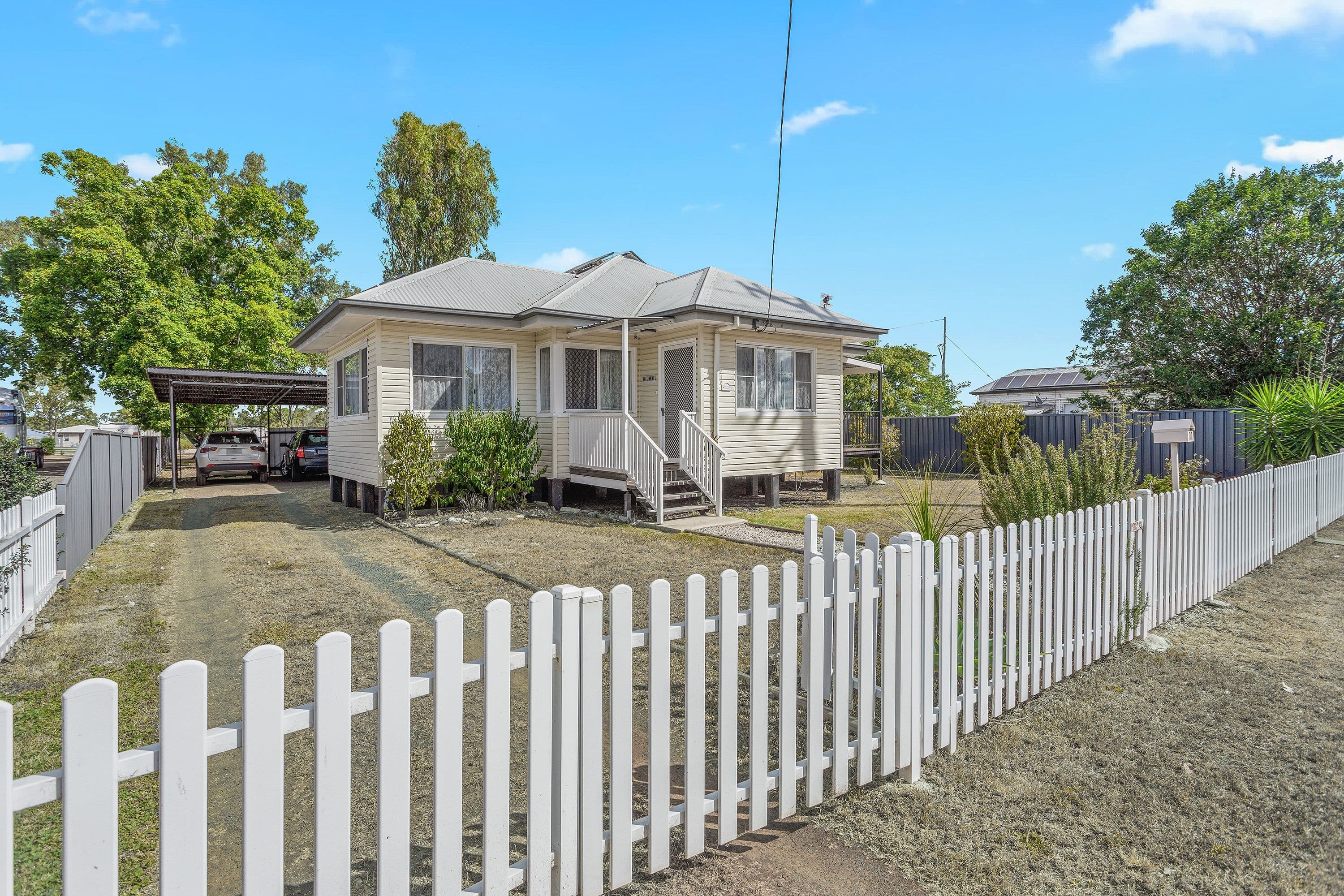 37 Cunliffe Street, Oakey QLD 4401, Oakey - Thumbnail 2