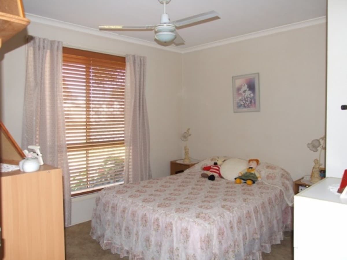 32 Kate Avenue, DECEPTION BAY, Deception Bay - Thumbnail 3