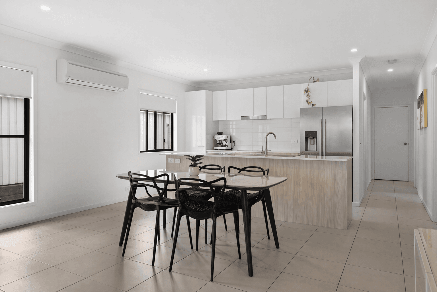 13 Forbes Crescent, Upper Kedron QLD 4055, Upper Kedron - Thumbnail 3