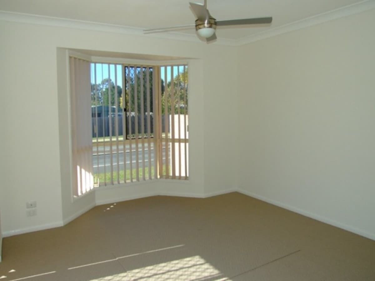 1 Diane Court, DECEPTION BAY, Deception Bay - Thumbnail 3