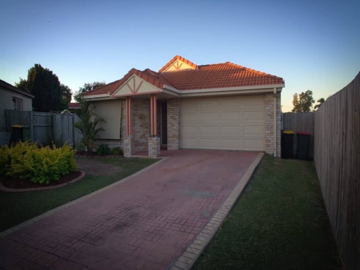32 Zoe Place, DECEPTION BAY, Deception Bay - Thumbnail 2