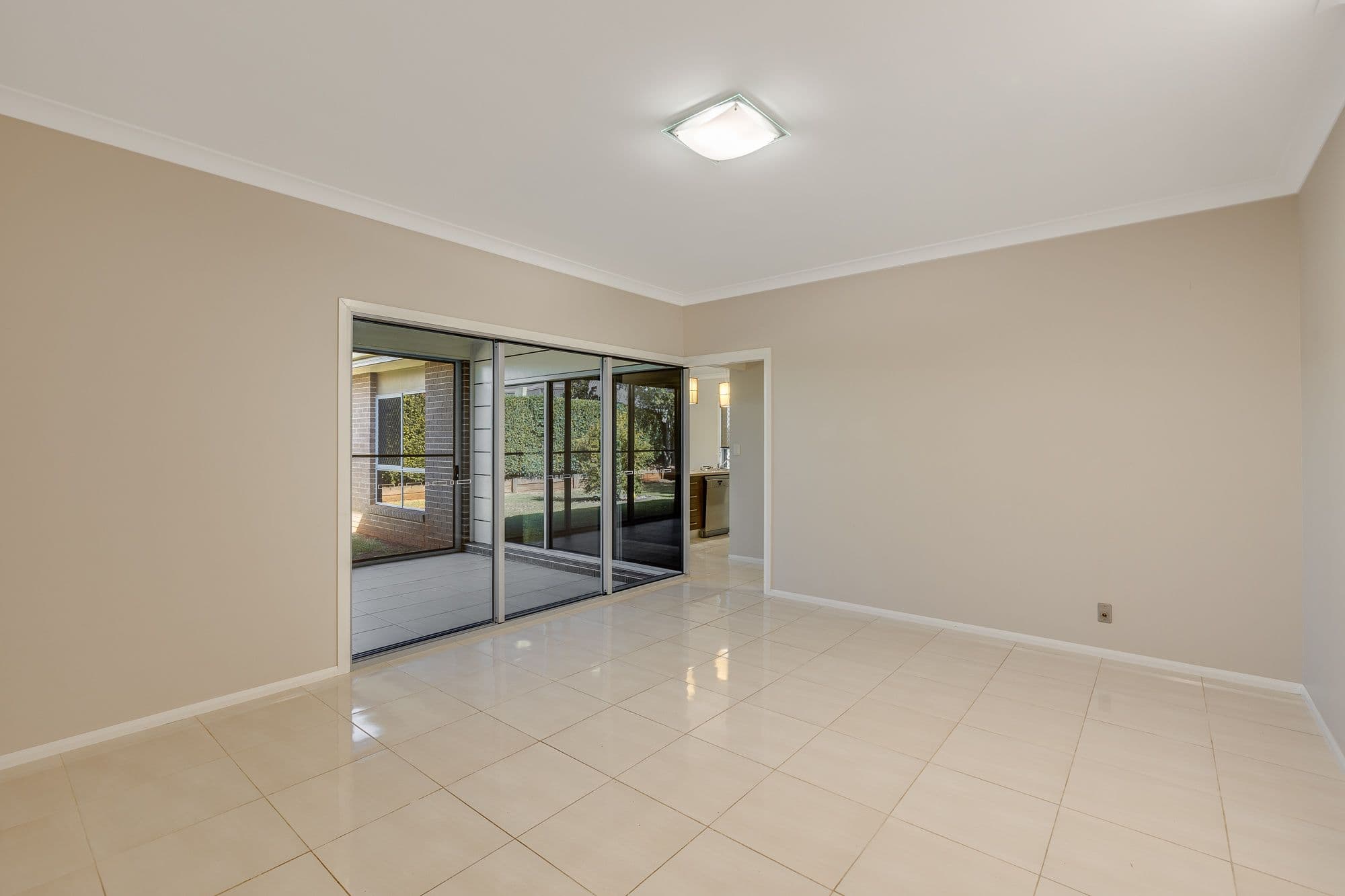 90 Spring Street, Middle Ridge QLD 4350, Middle Ridge - Thumbnail 8