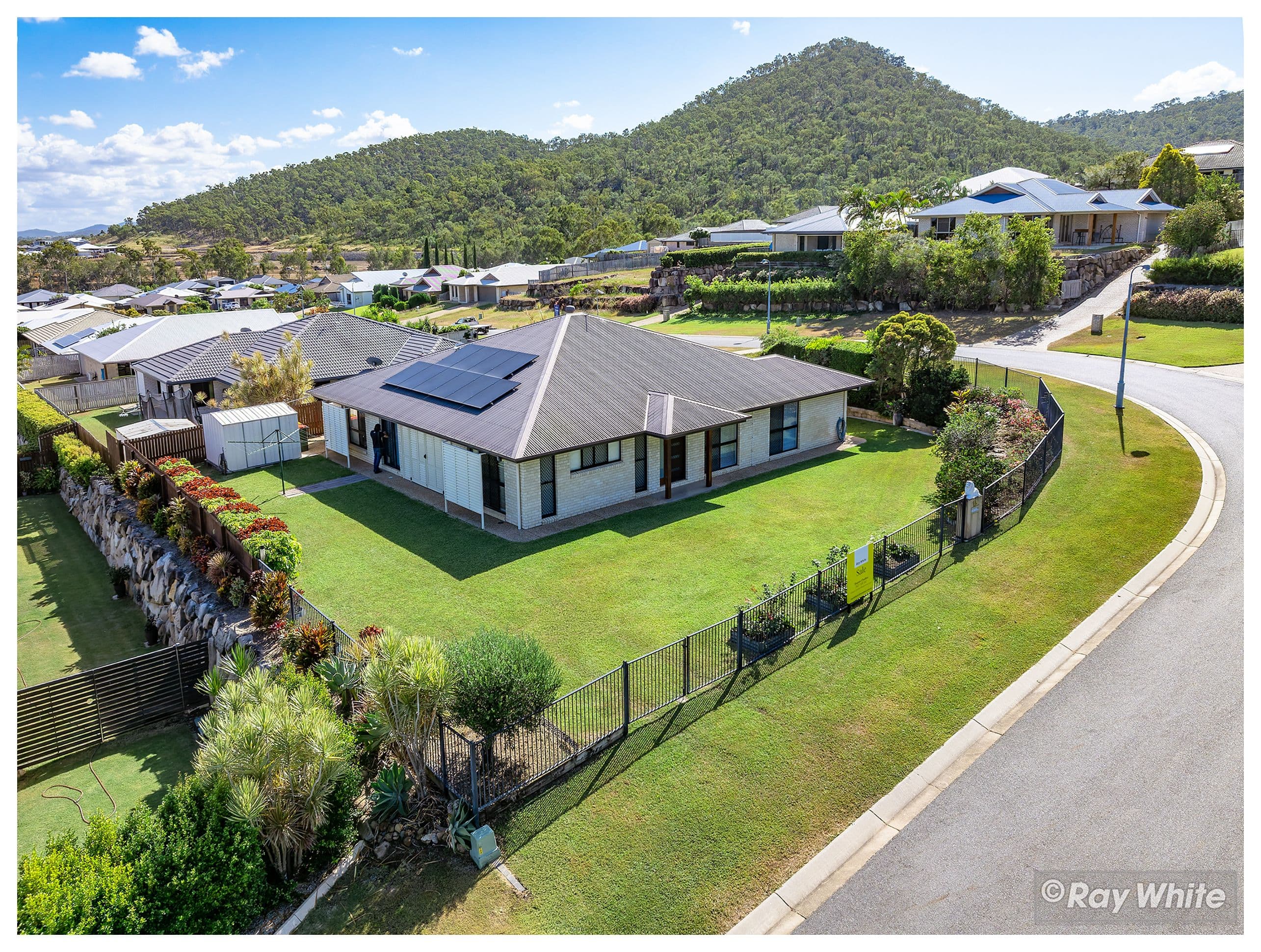 15 Laird Avenue, Norman Gardens QLD 4701, Norman Gardens - Image 1