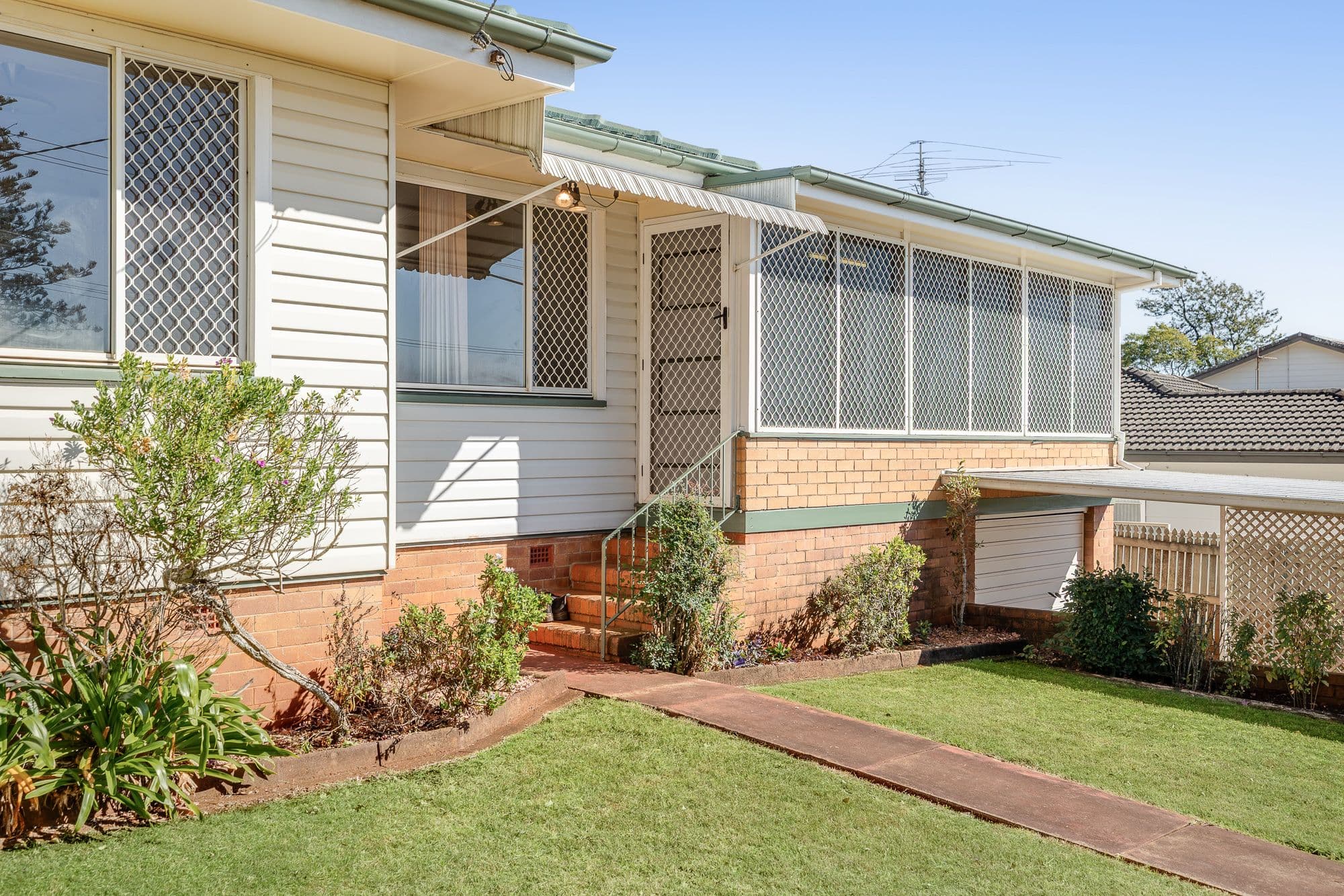21 Catto Street, Centenary Heights QLD 4350, Centenary Heights - Thumbnail 3