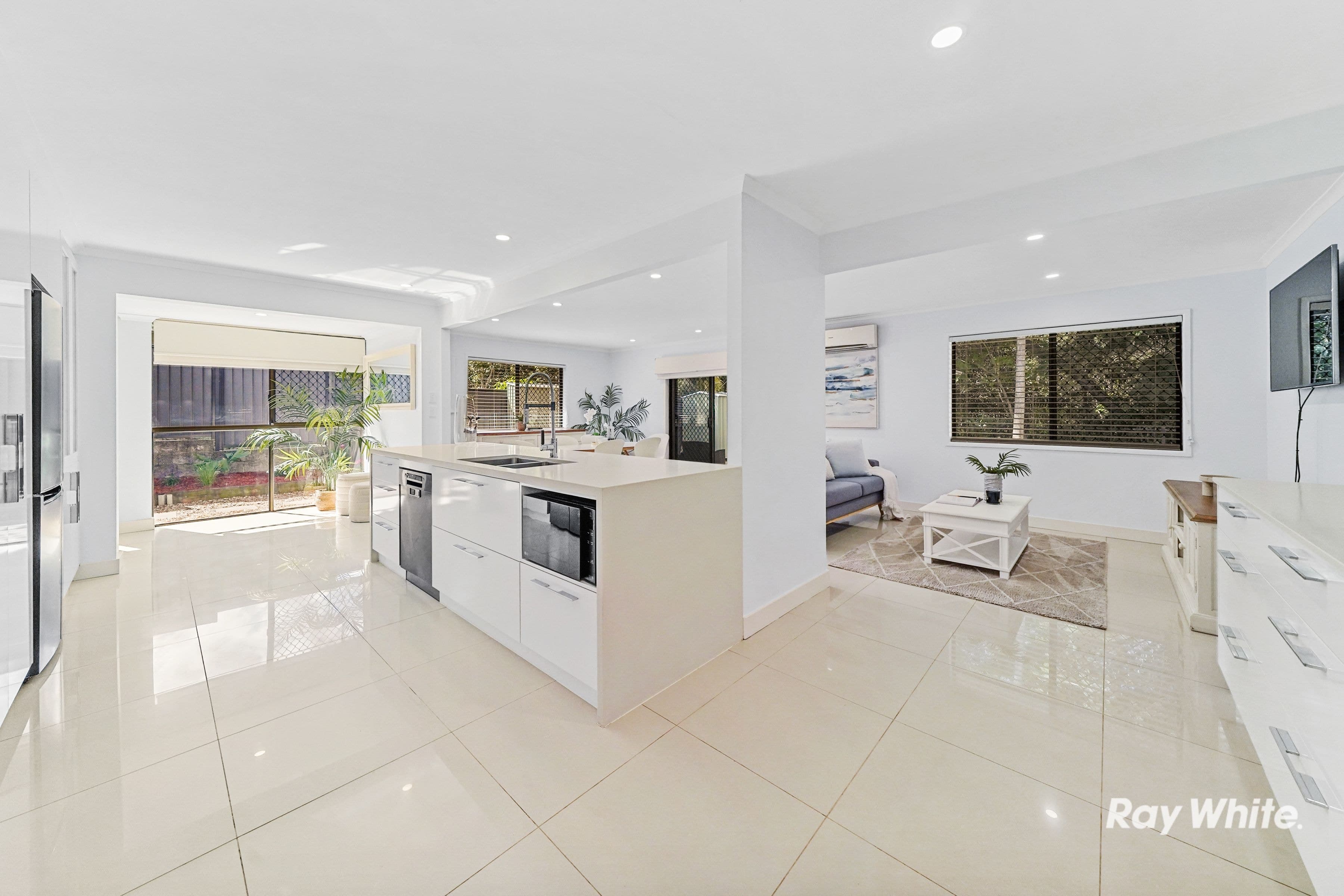21 Jeanette Avenue, Springwood QLD 4127, Springwood - Thumbnail 8