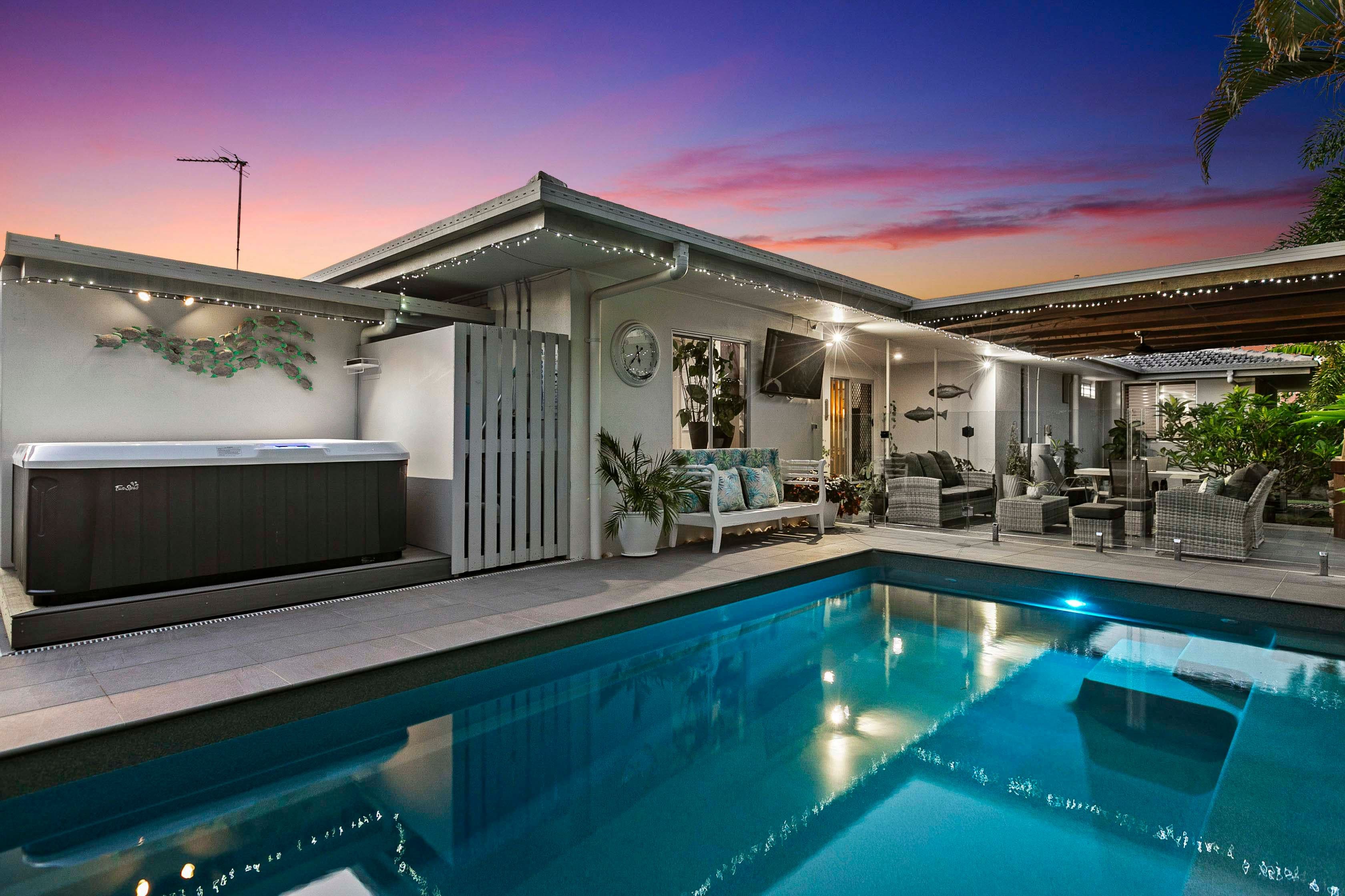269 Torquay Terrace, Torquay QLD 4655, Torquay - Image 1