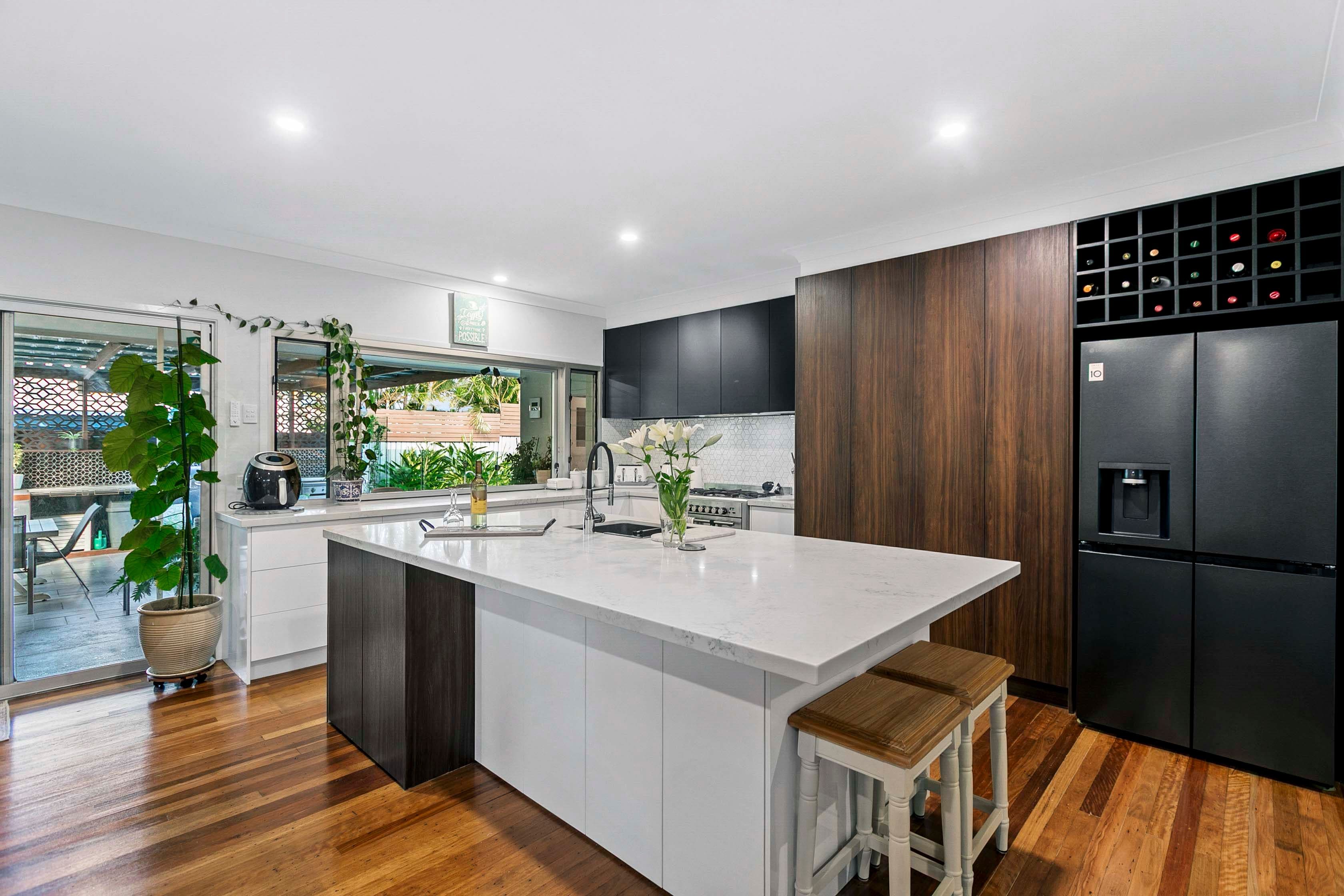 269 Torquay Terrace, Torquay QLD 4655, Torquay - Thumbnail 5