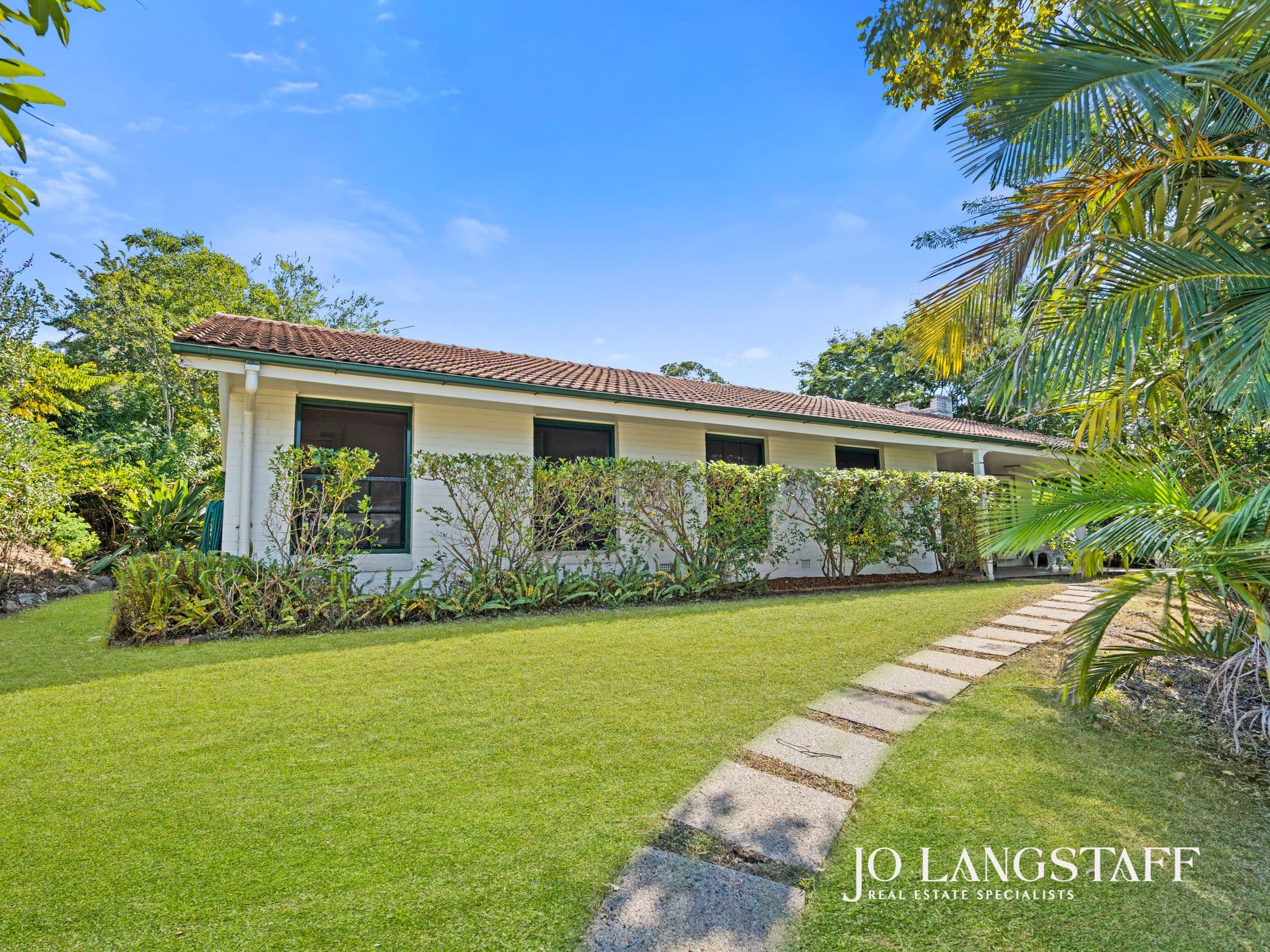 5 Jedburgh Street, Kenmore QLD 4069, Kenmore - Image 1