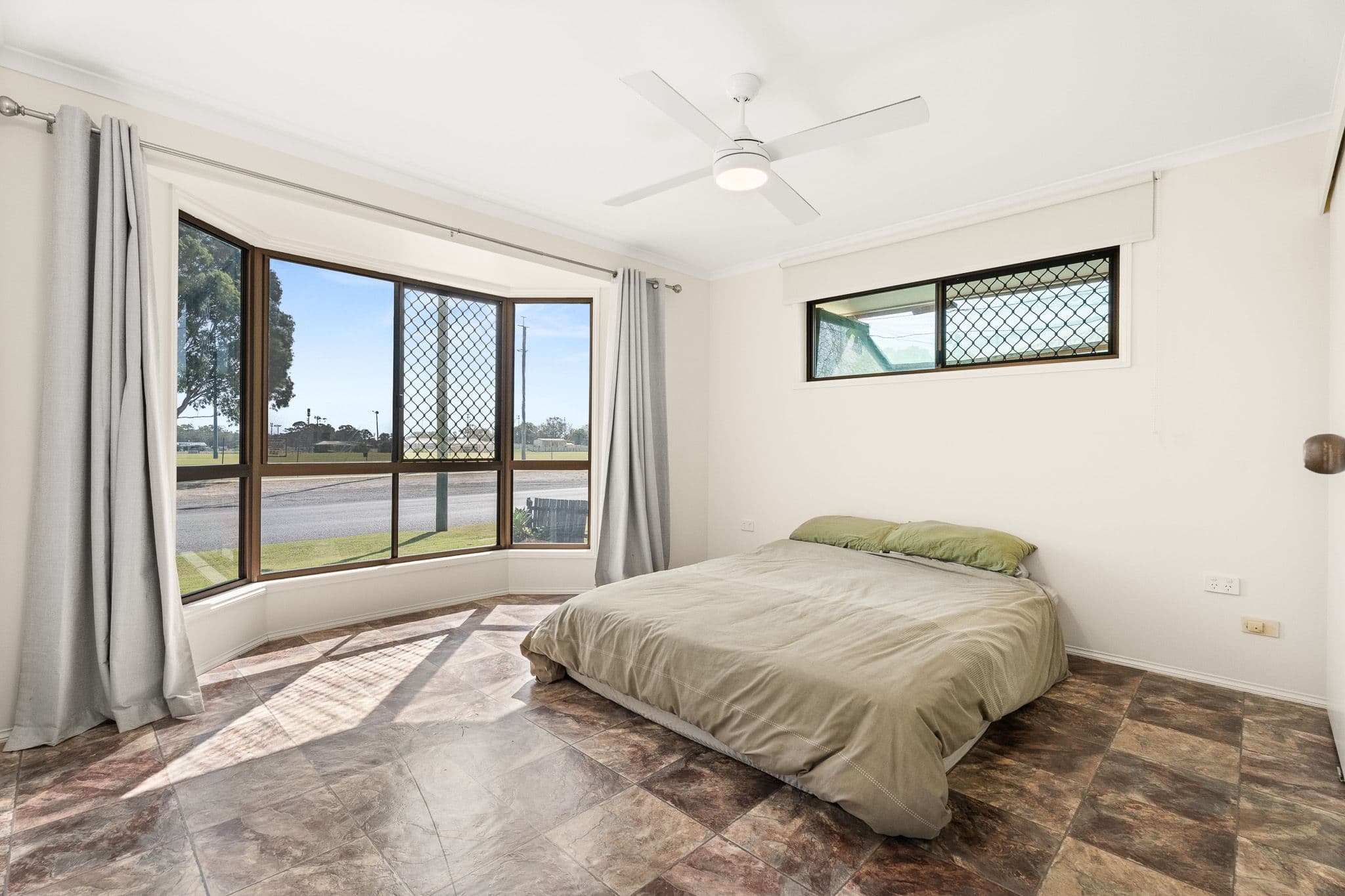170 Bideford Street, Torquay QLD 4655, Torquay - Thumbnail 8
