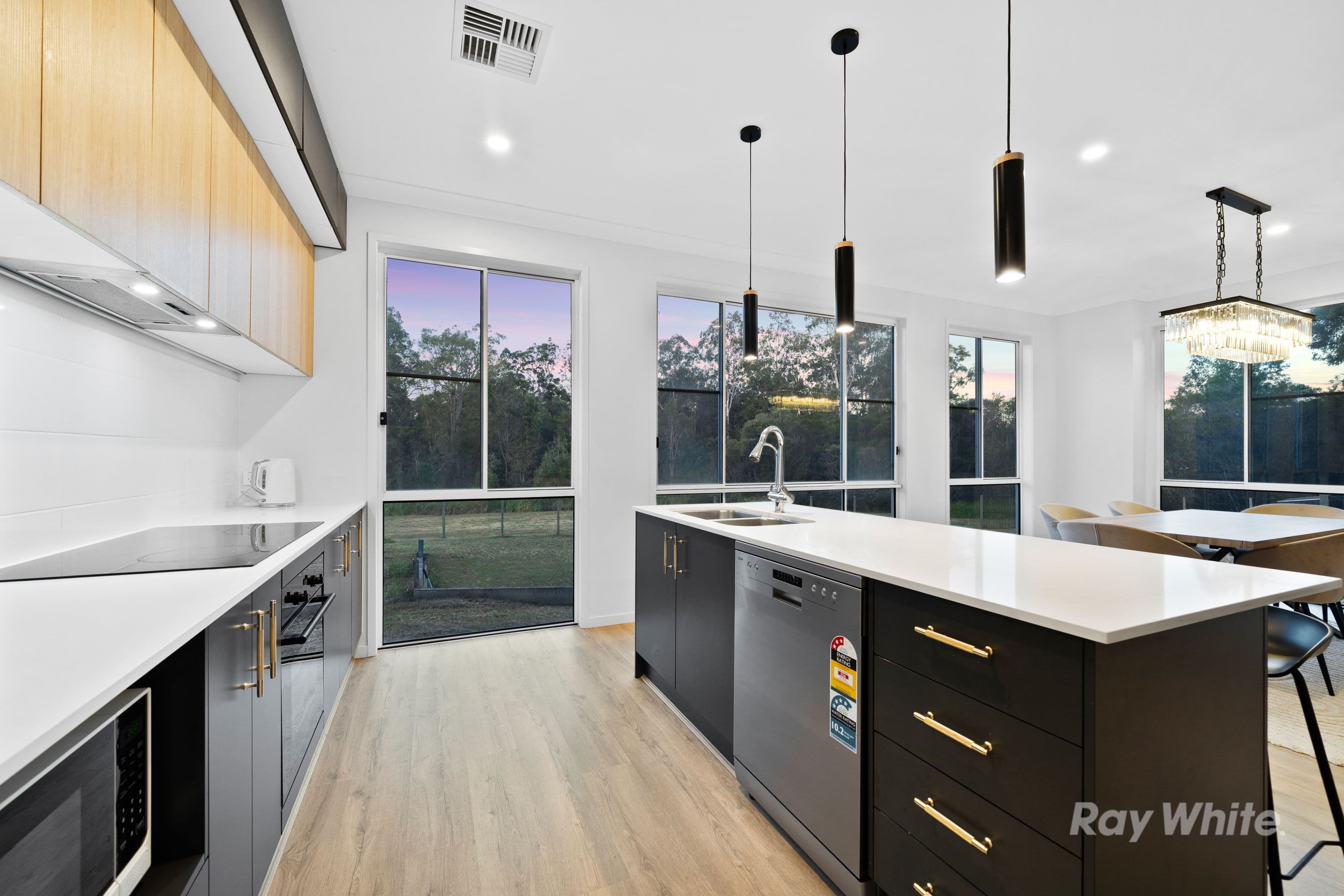29 Academy Street, Browns Plains QLD 4118, Browns Plains - Thumbnail 3