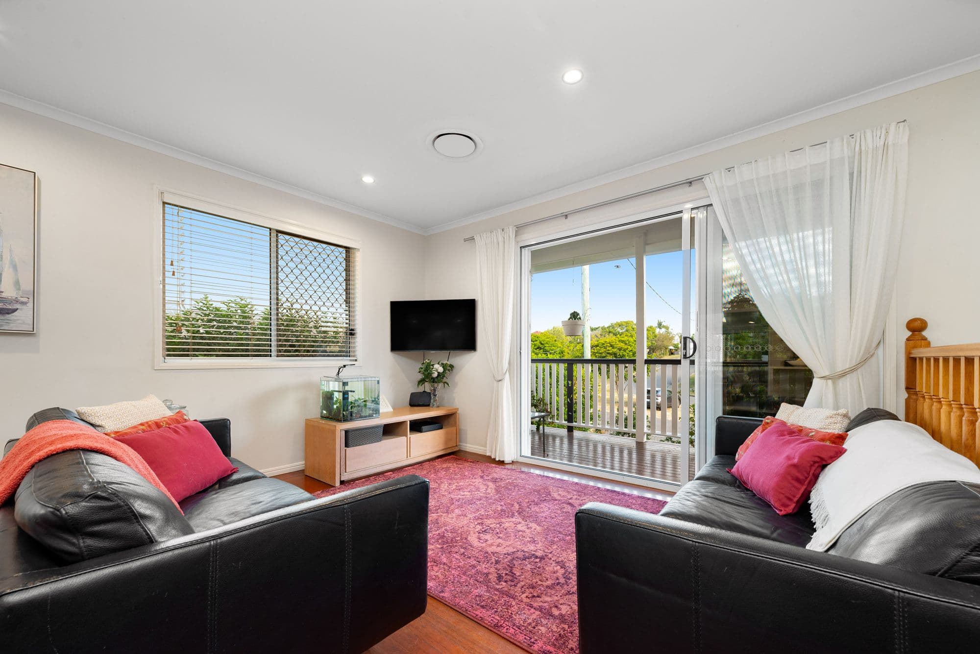 64 Valaria Avenue, Seven Hills QLD 4170, Seven Hills - Thumbnail 4