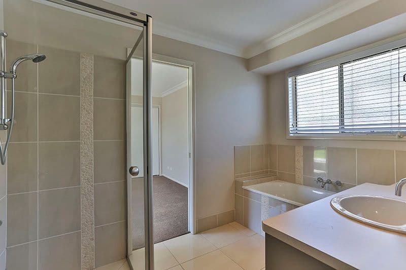 20 Cuttaburra Crescent, Glenvale QLD 4350, Glenvale - Thumbnail 7