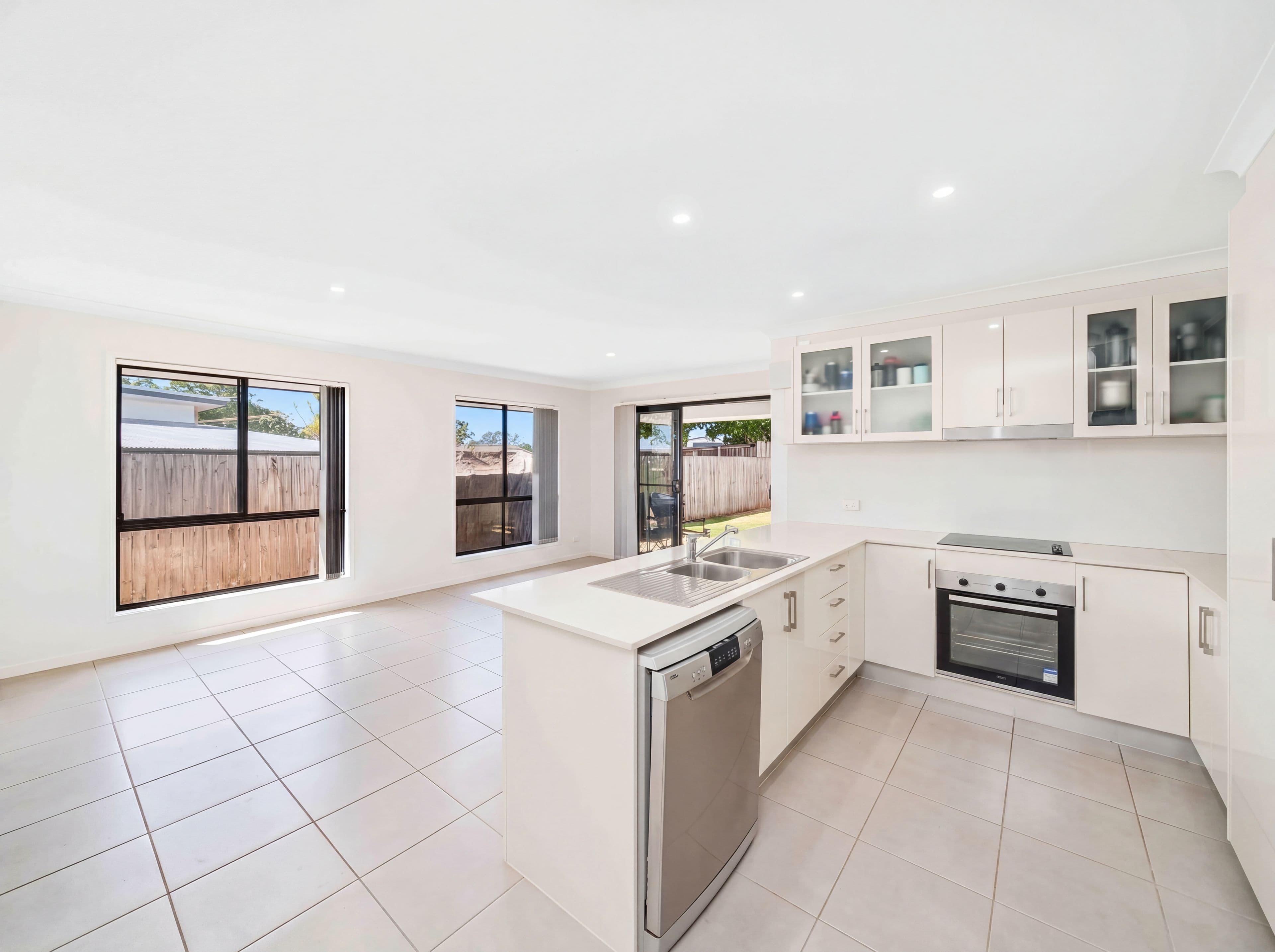 75 Willowleaf Circuit, Upper Caboolture QLD 4510, Upper Caboolture - Thumbnail 3