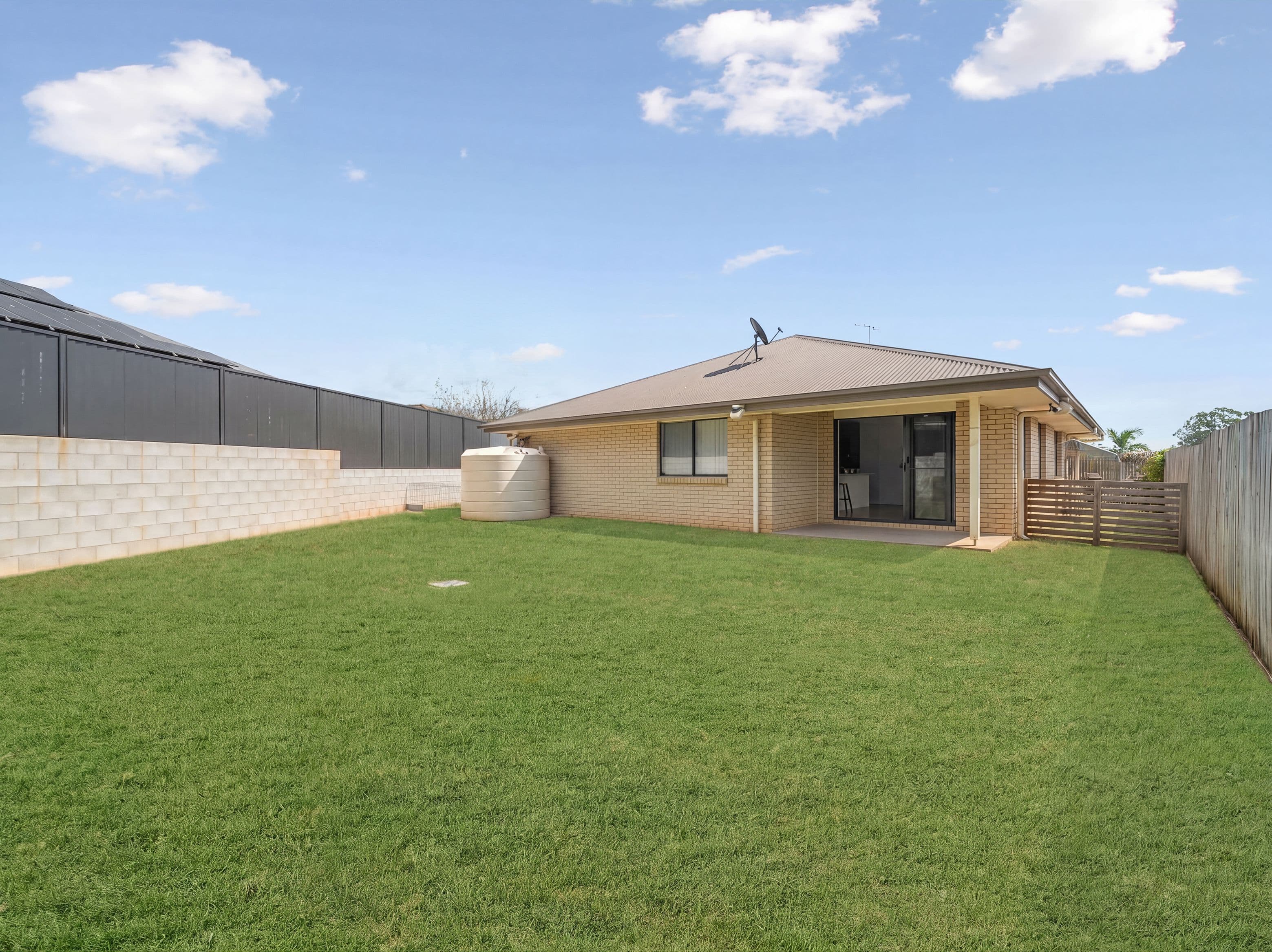 75 Willowleaf Circuit, Upper Caboolture QLD 4510, Upper Caboolture - Thumbnail 7