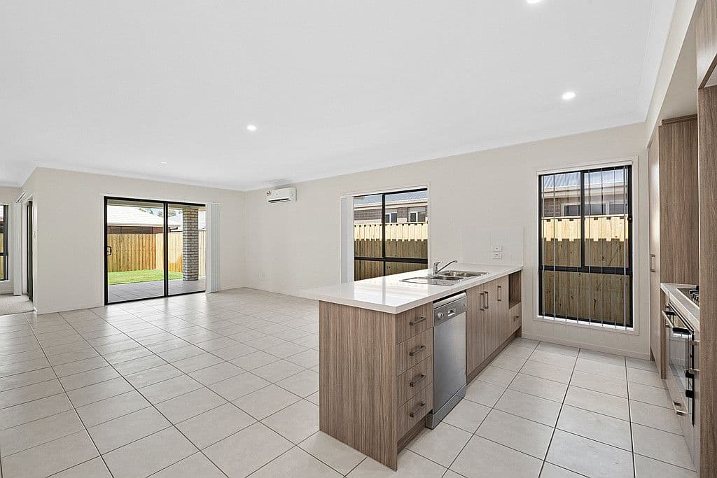 9 Essex Street, Mango Hill QLD 4509, Mango Hill - Thumbnail 3