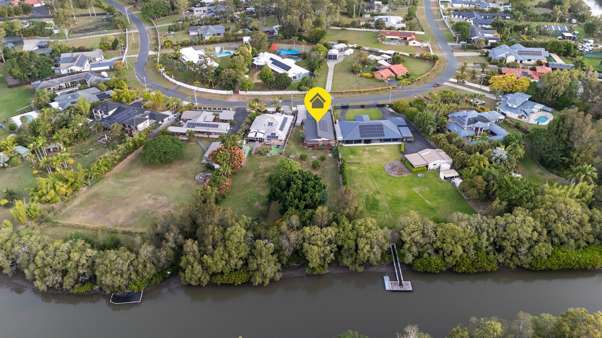54A Riverdowns Crescent, Helensvale QLD 4212, Helensvale - Thumbnail 2