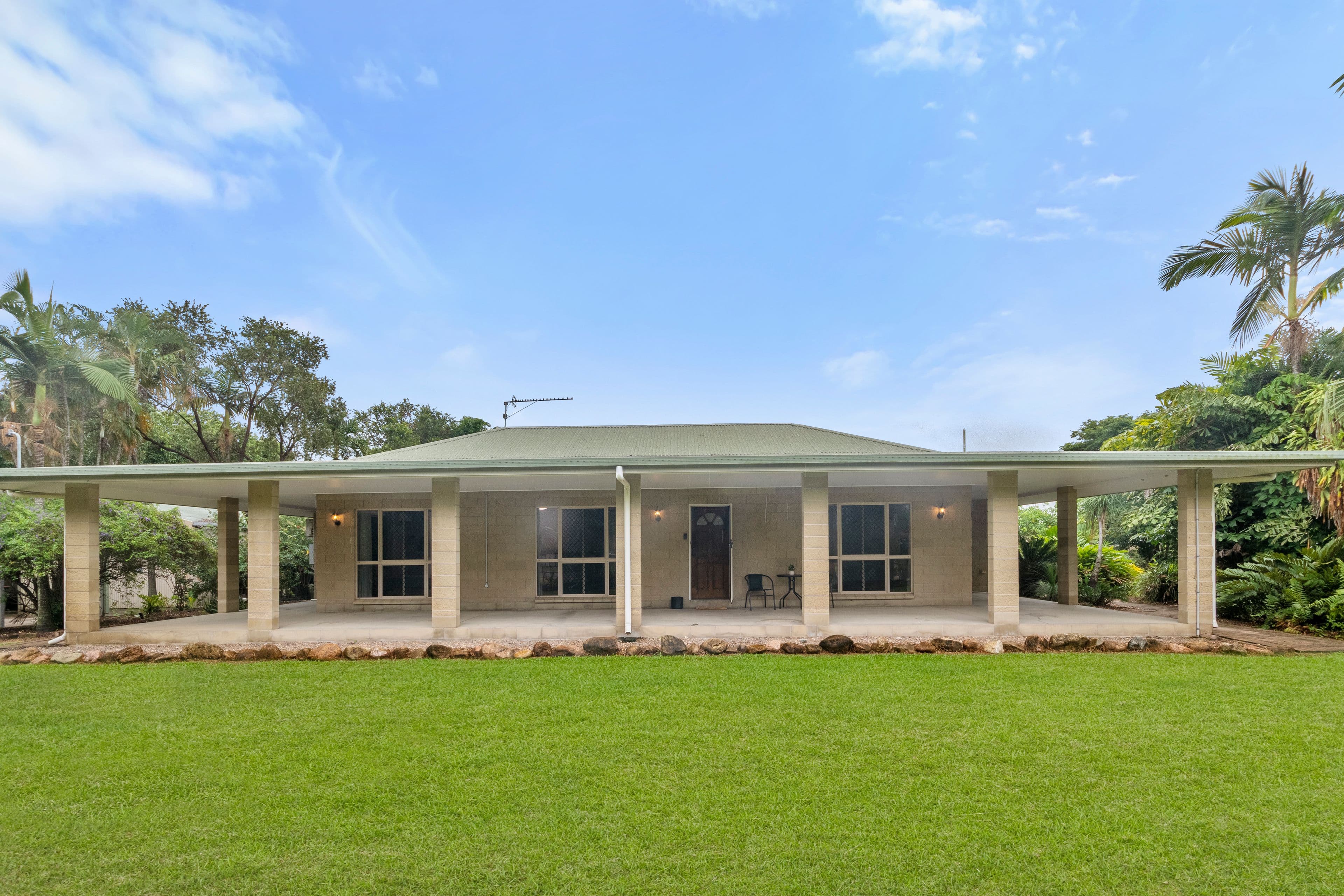 48 Wayne Street, Kelso QLD 4815, Kelso - Thumbnail 3