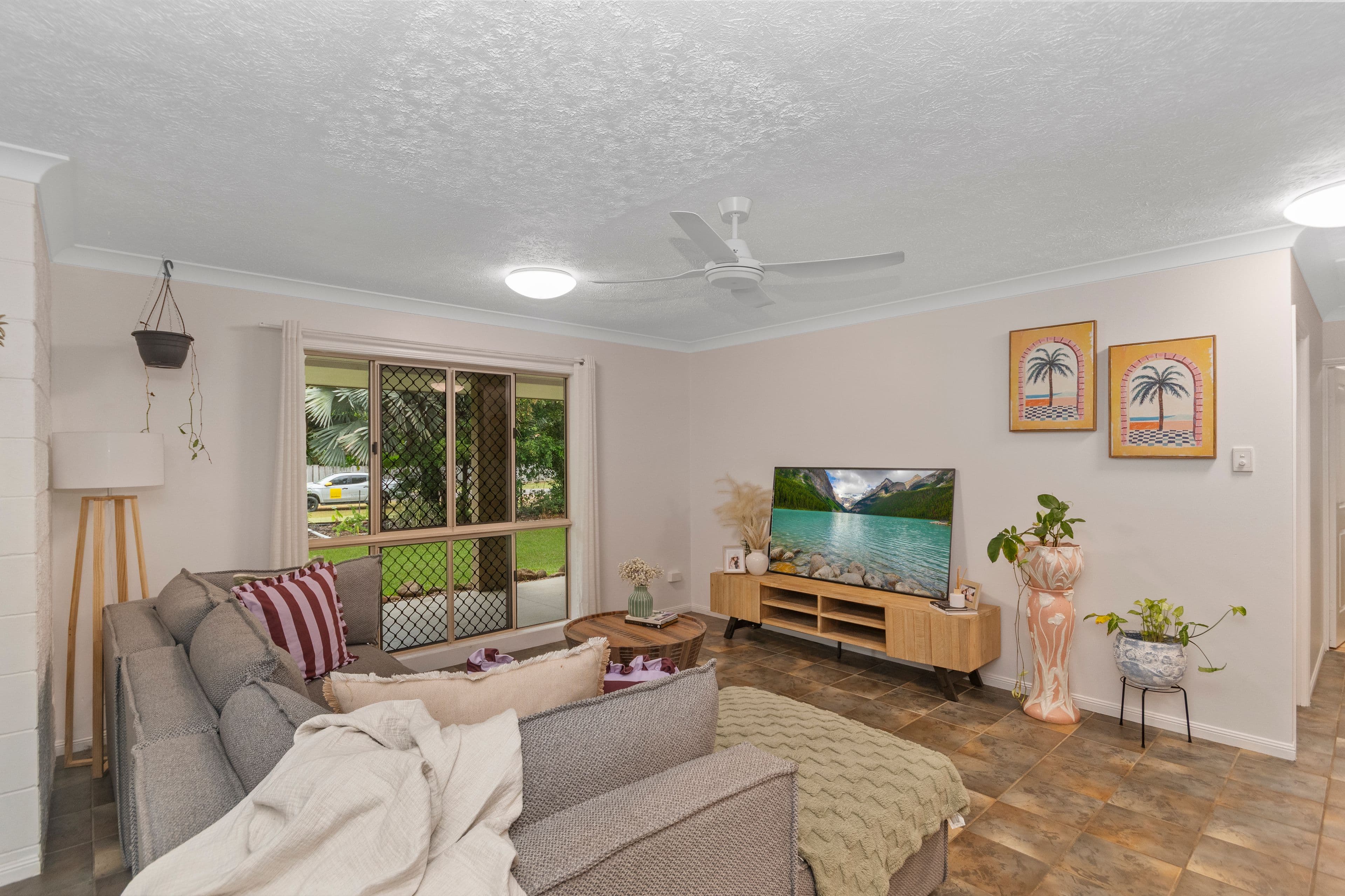 48 Wayne Street, Kelso QLD 4815, Kelso - Thumbnail 4
