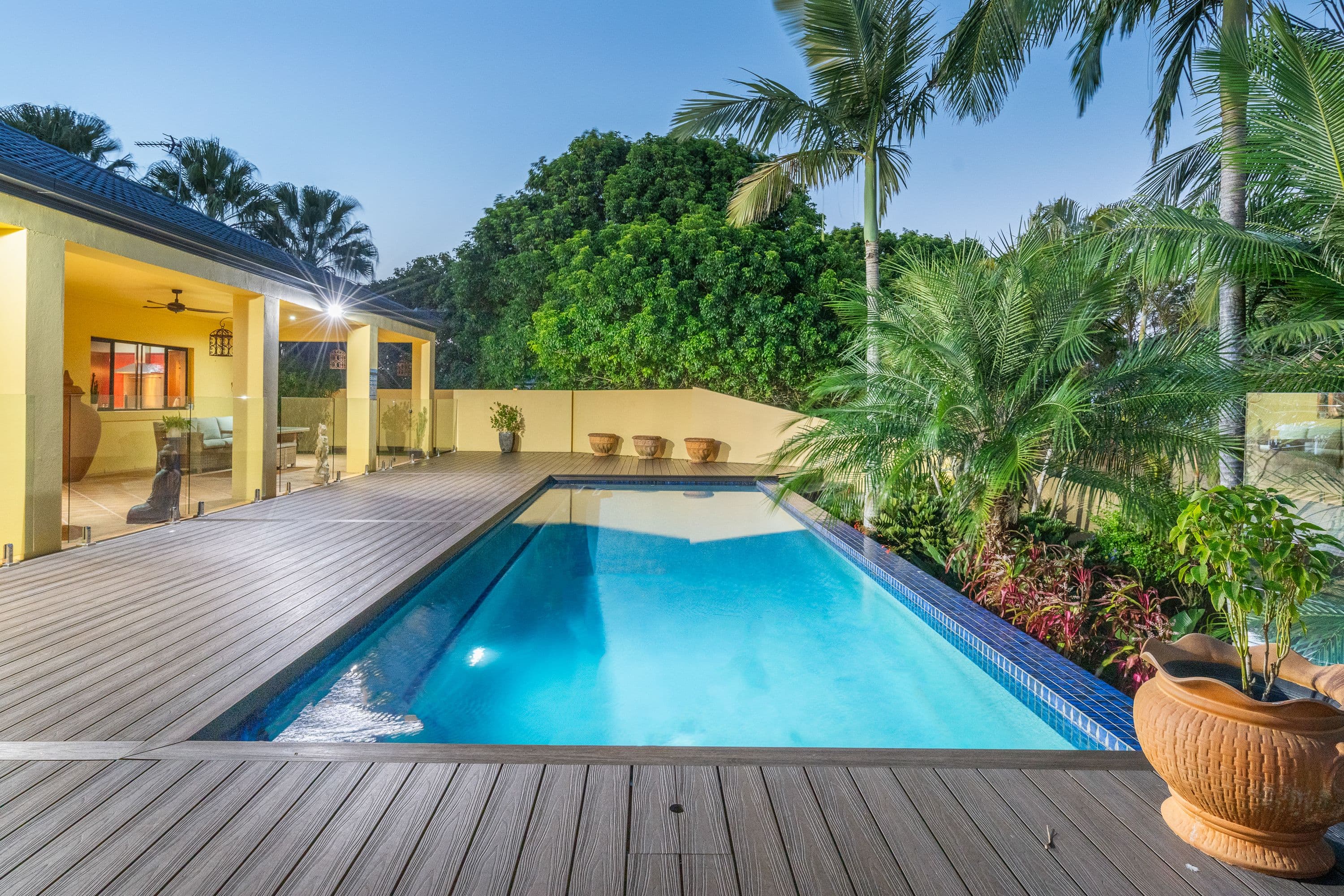 72 Sir Bruce Small Boulevard, Benowa Waters QLD 4217, Benowa - Thumbnail 3