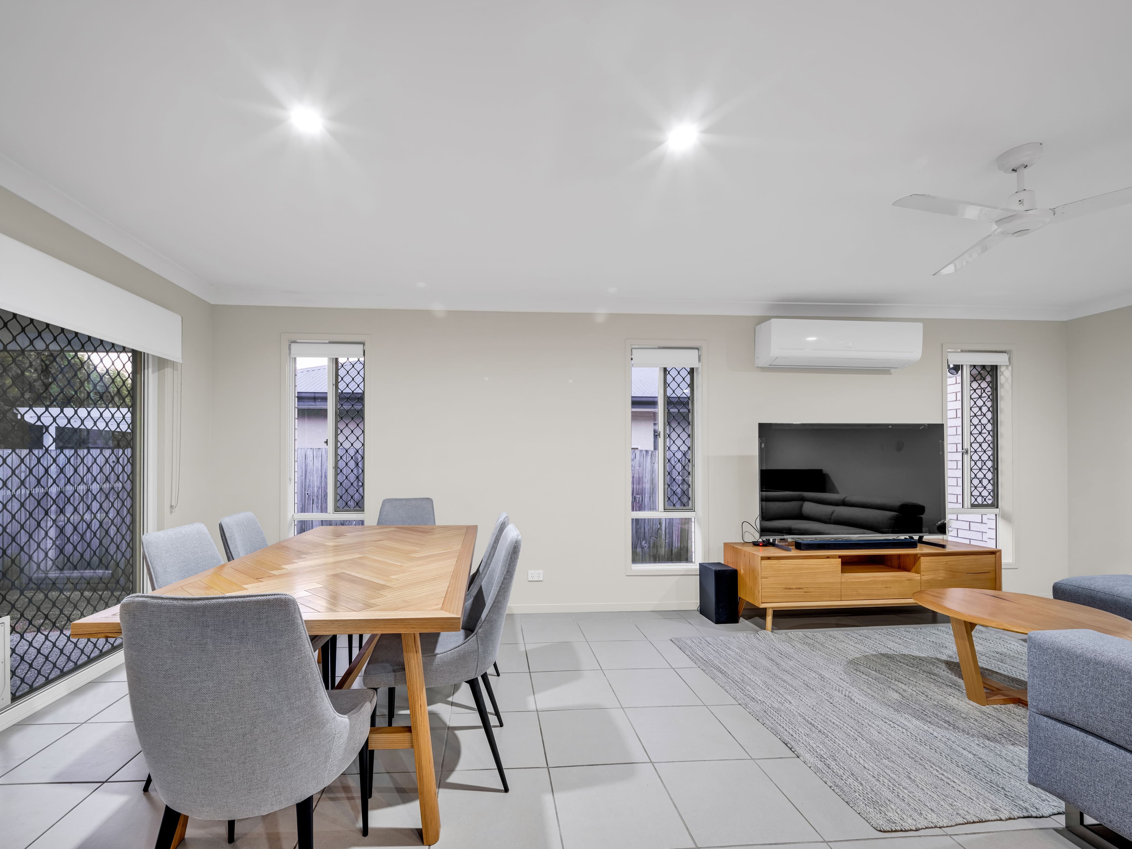 27 Woodgate Street, Oxley QLD 4075, Oxley - Thumbnail 8