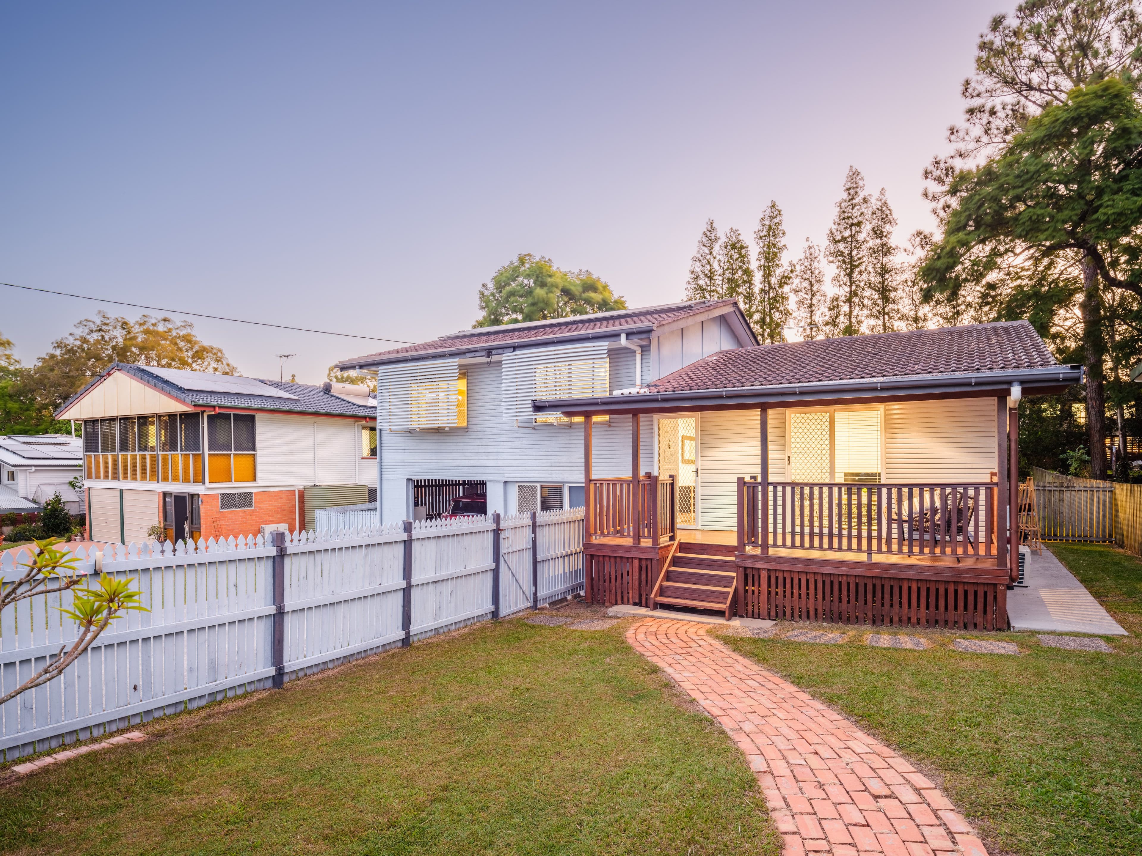93 Douglas Street, Oxley QLD 4075, Oxley - Thumbnail 2