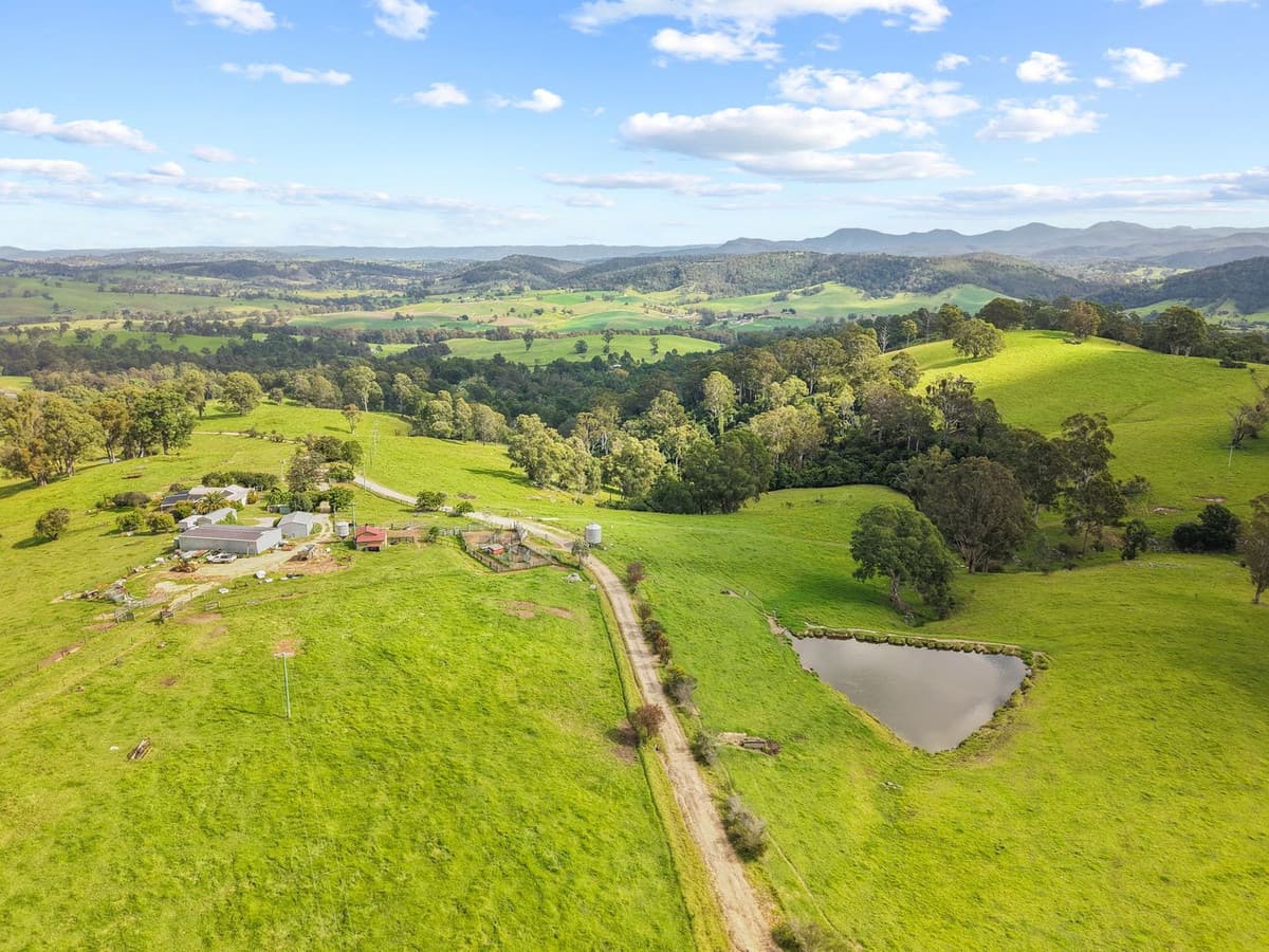 132 Clarkes Road, Greendale - Thumbnail 7