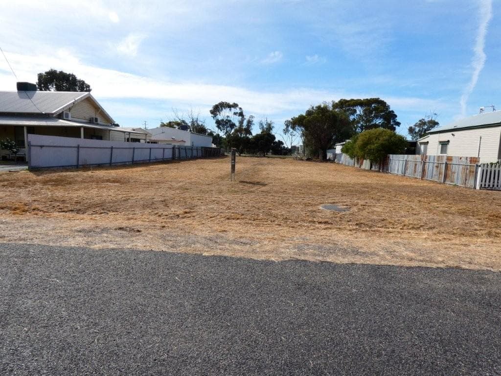 5 Duncan Street, WARRACKNABEAL VIC 3393, Warracknabeal - Thumbnail 6