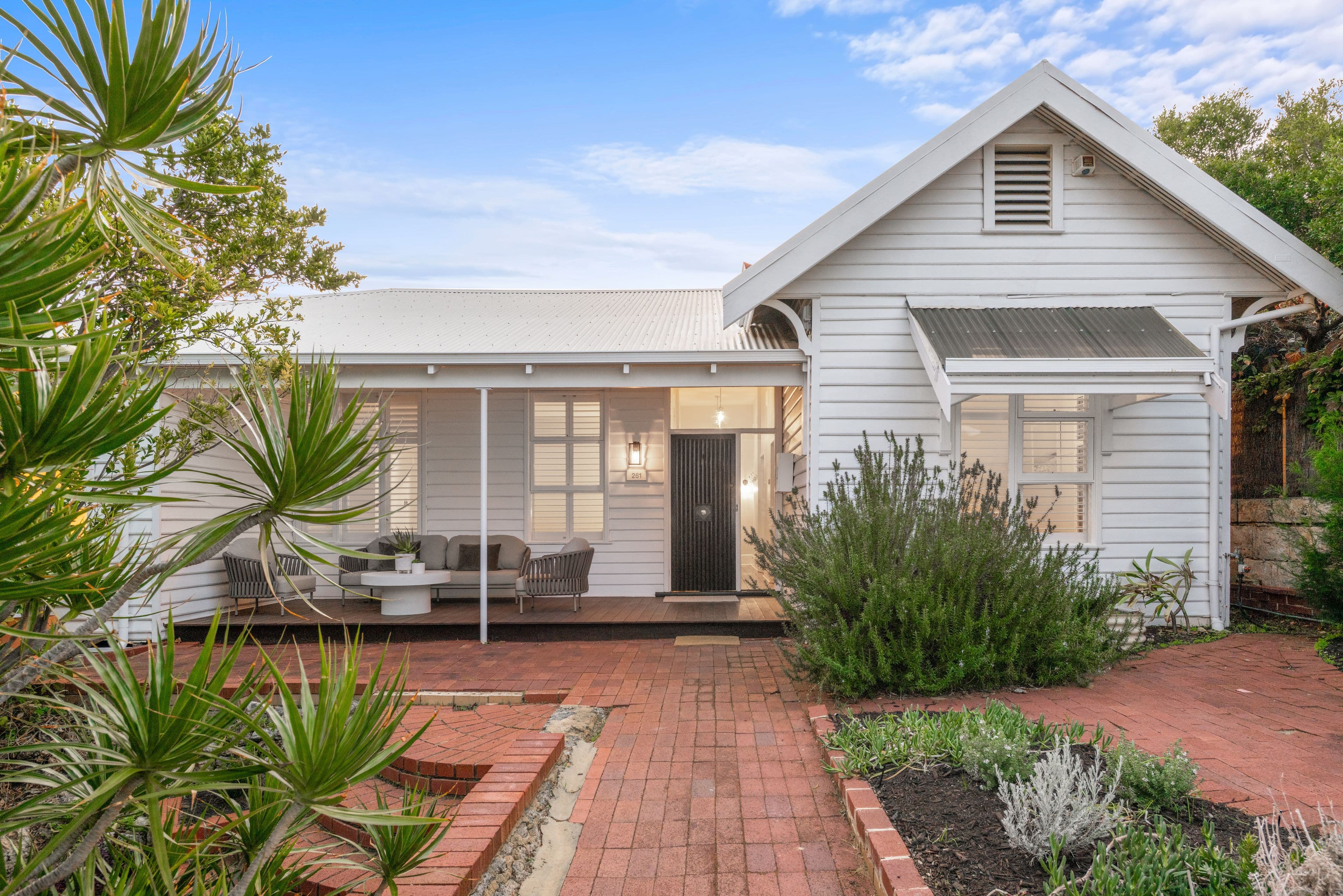 261 Marmion Street, Cottesloe WA 6011, Cottesloe - Image 1