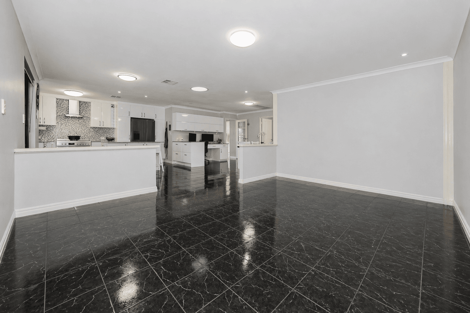 23 Pembury Way, Butler WA 6036, Butler - Thumbnail 4