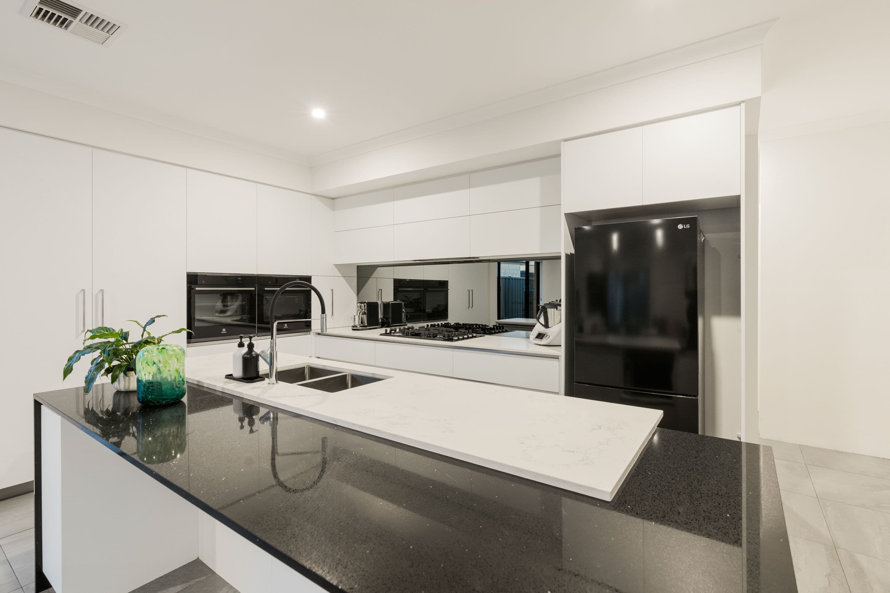 11 Granite Approach, Byford WA 6122, Byford - Thumbnail 4