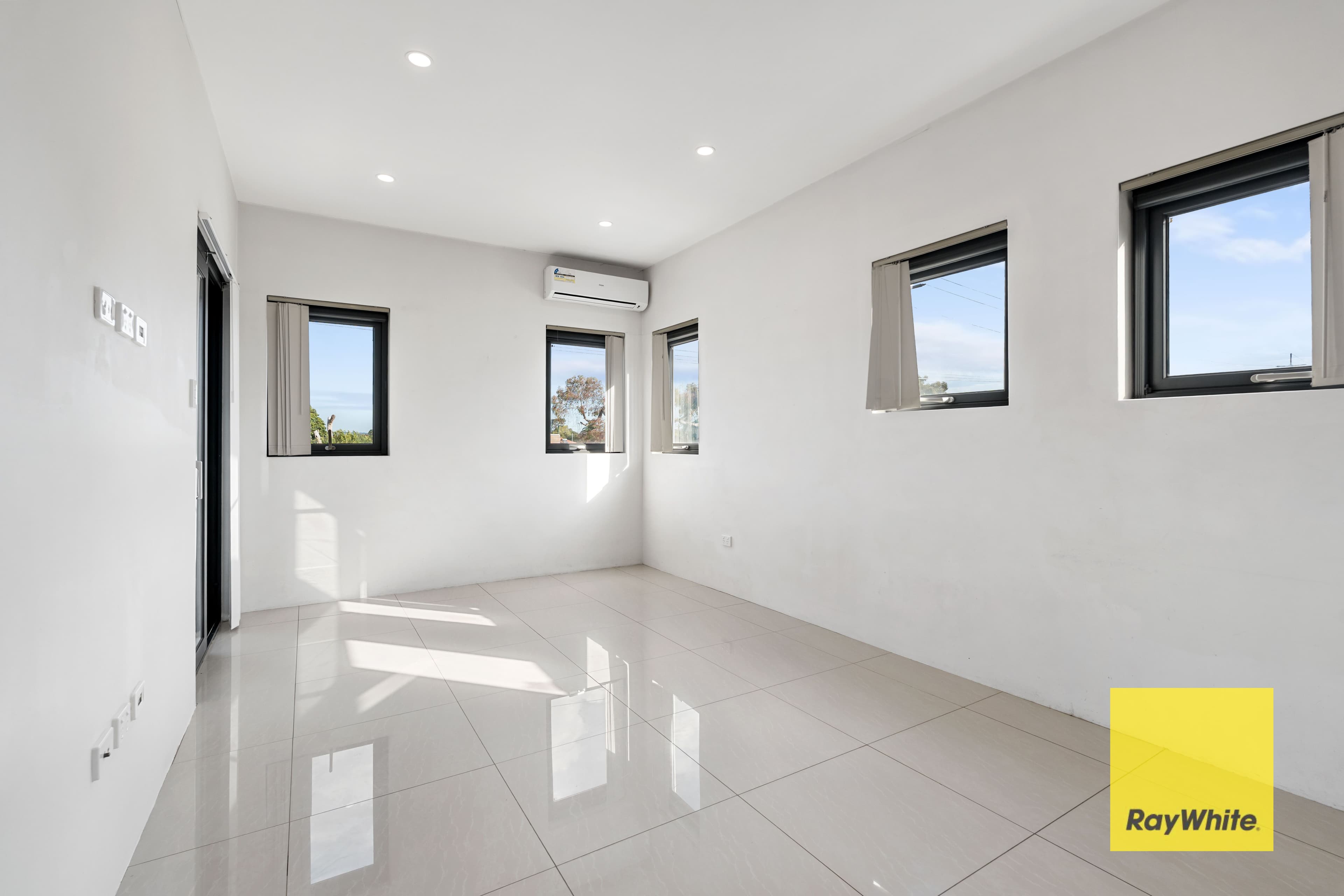 7/43 Yale Road, Thornlie WA 6108, Thornlie - Thumbnail 3