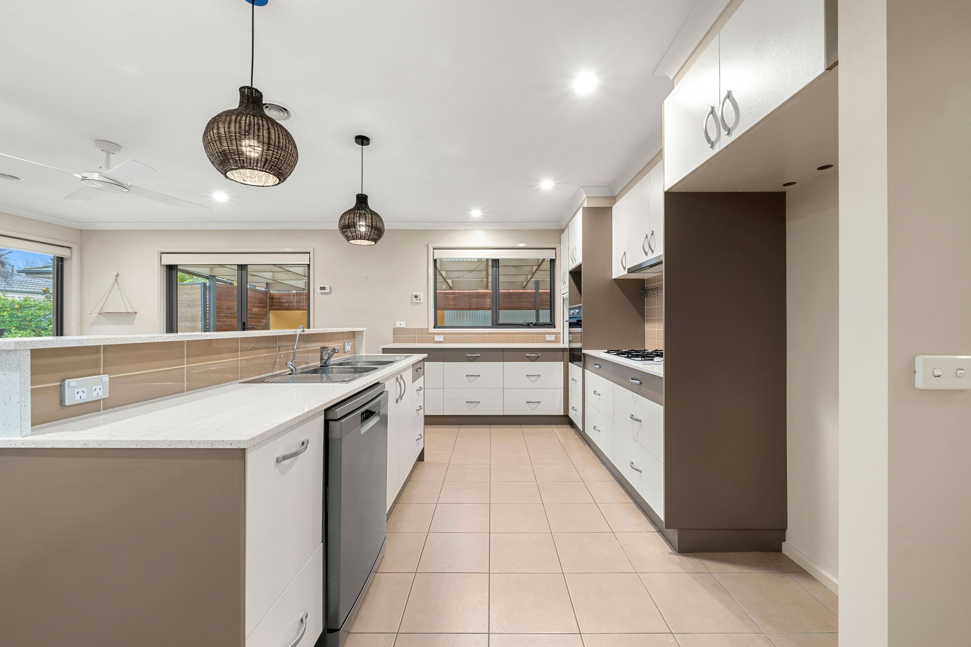 39 Courtneidge Street, Dunlop ACT 2615, Dunlop - Thumbnail 3