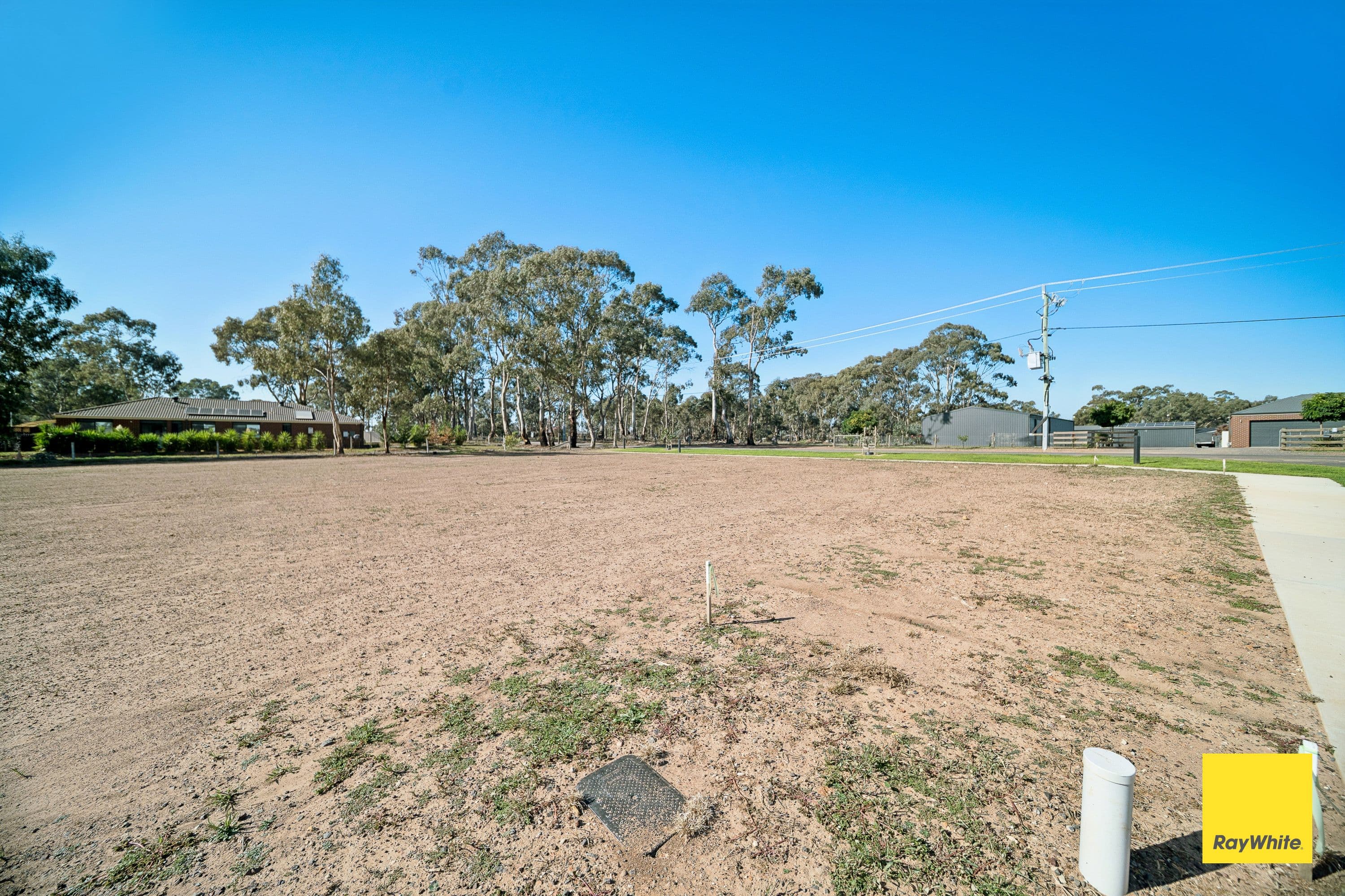 2 Wallawa Place, Huntly VIC 3551, Huntly - Thumbnail 3