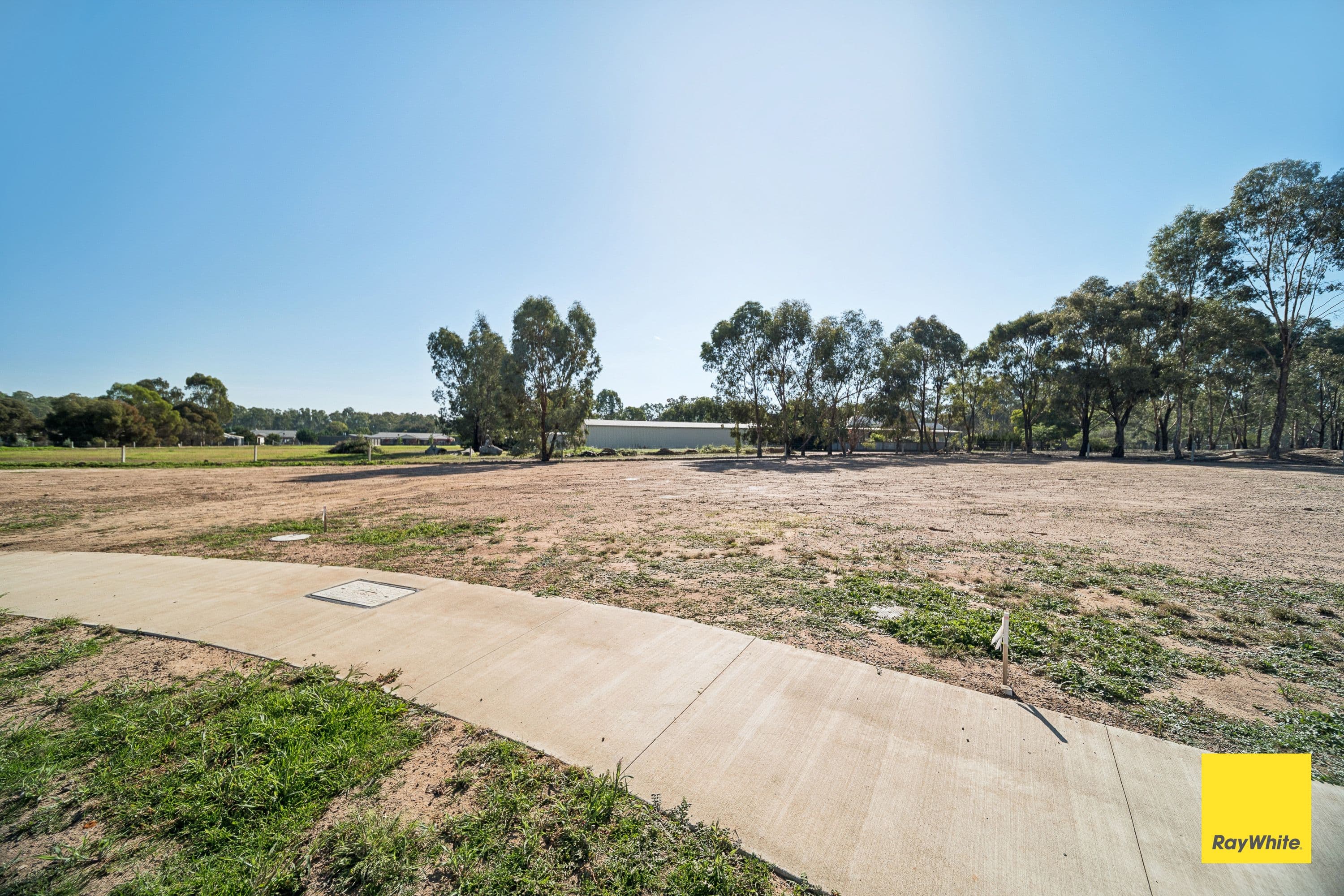 22 Wallawa Place, Huntly VIC 3551, Huntly - Thumbnail 2