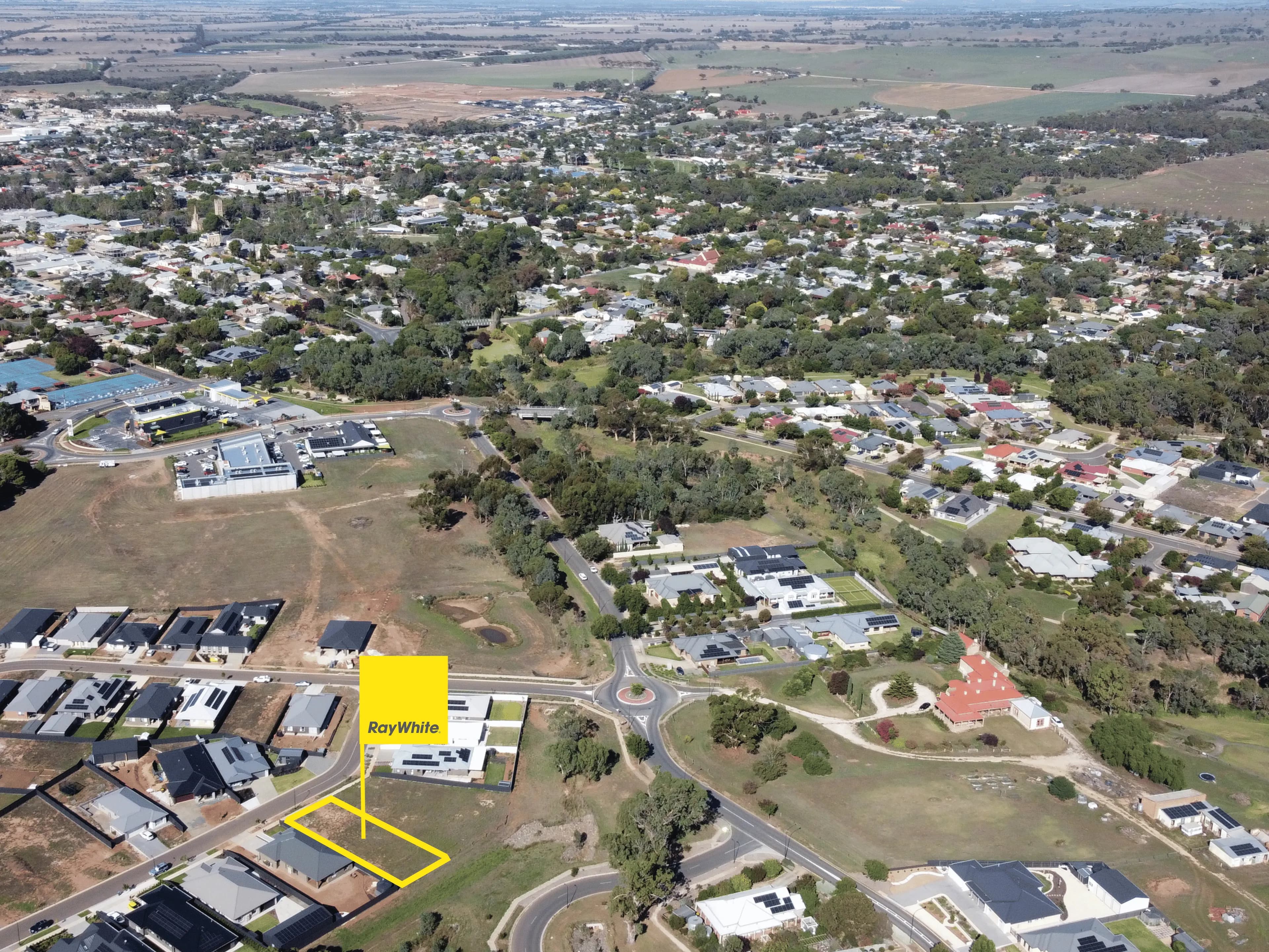9 Westwood Circuit, Strathalbyn SA 5255, Strathalbyn - Thumbnail 2