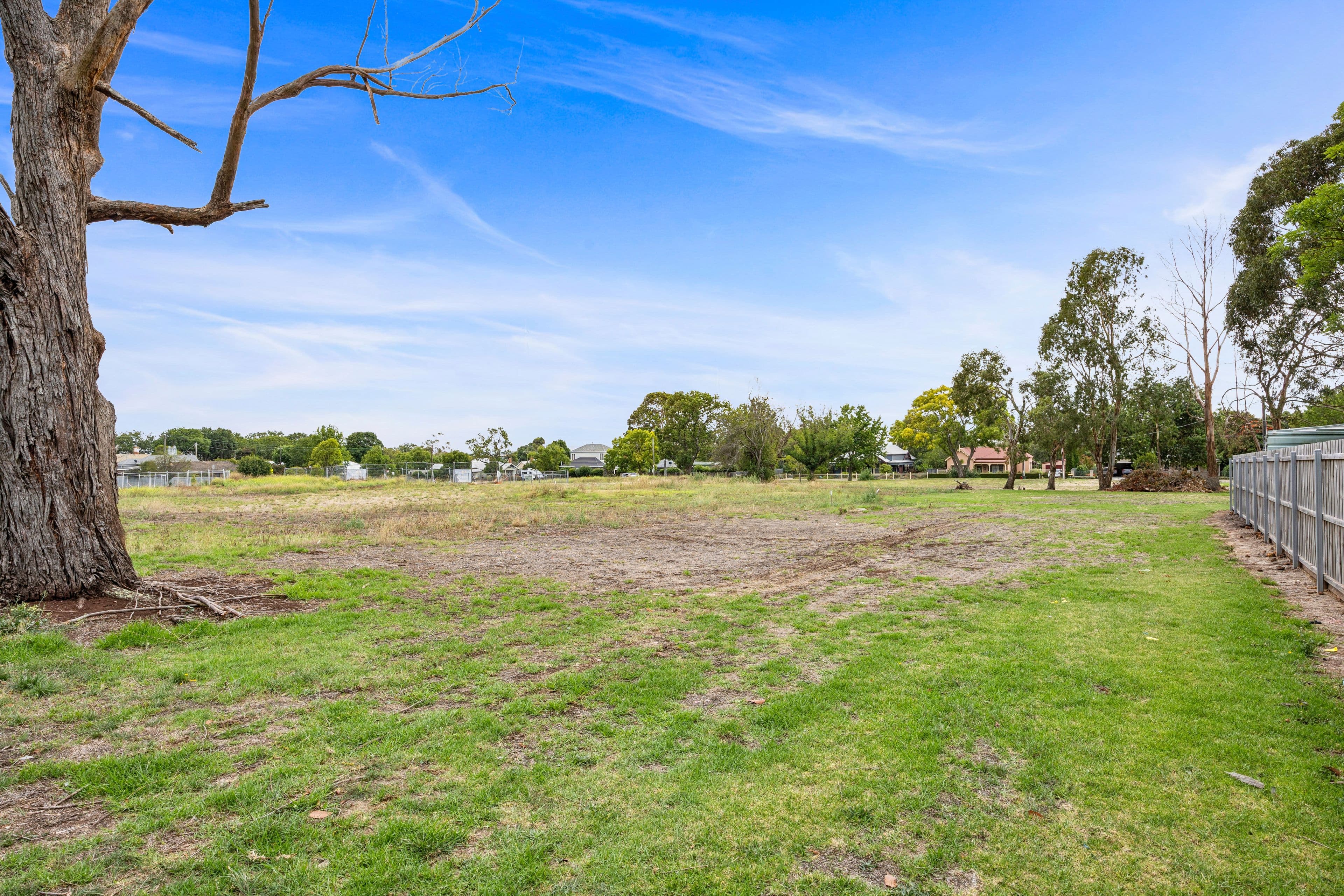 34 Lawrence Street, Camperdown VIC 3260, Camperdown - Thumbnail 2