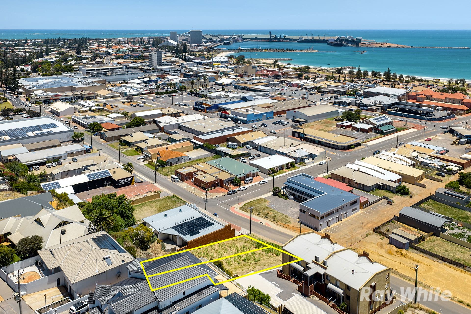 5A&B Sanford, Geraldton WA 6530, Geraldton - Thumbnail 2