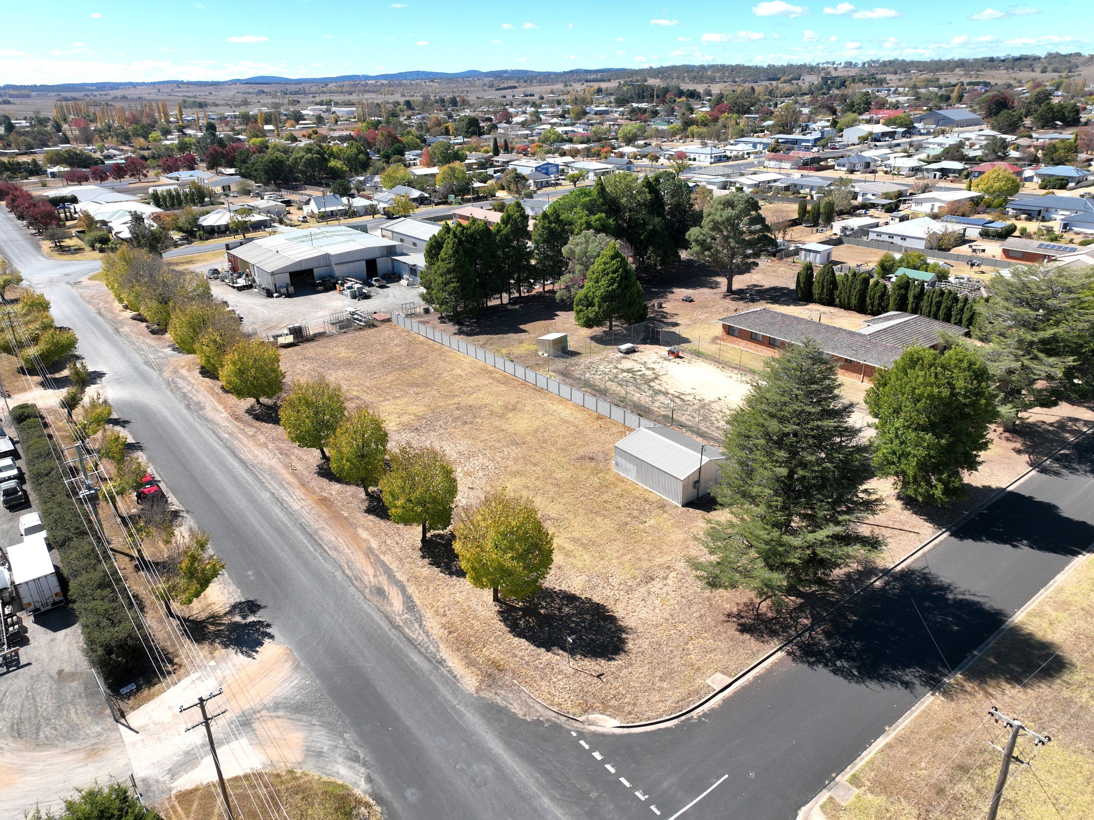 26 Meade Street, Glen Innes NSW 2370, Glen Innes - Thumbnail 2