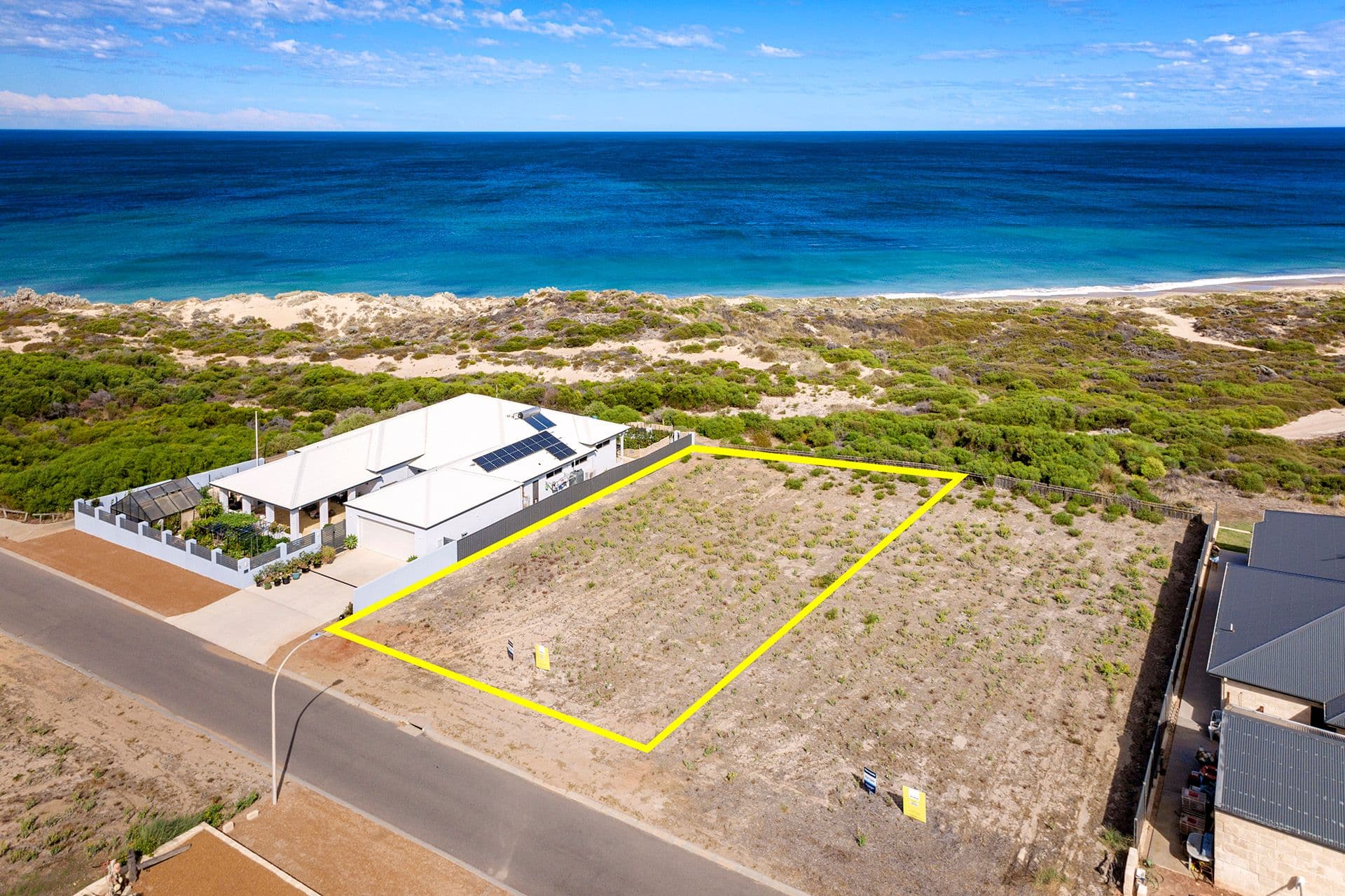 15 Poole View, Dongara WA 6525, Dongara - Image 1