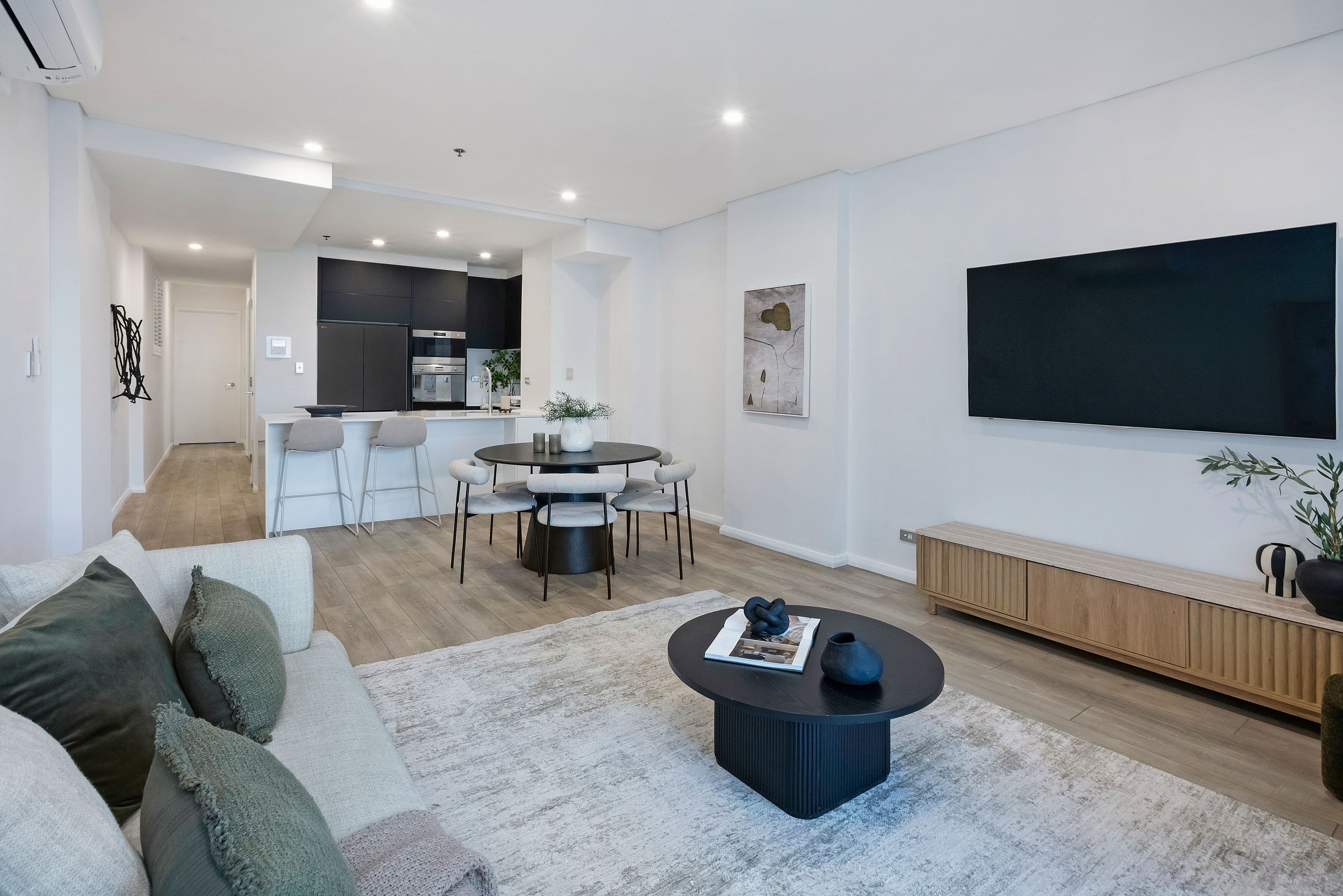 1208/6 Lachlan Street, Waterloo NSW 2017, Waterloo - Thumbnail 4