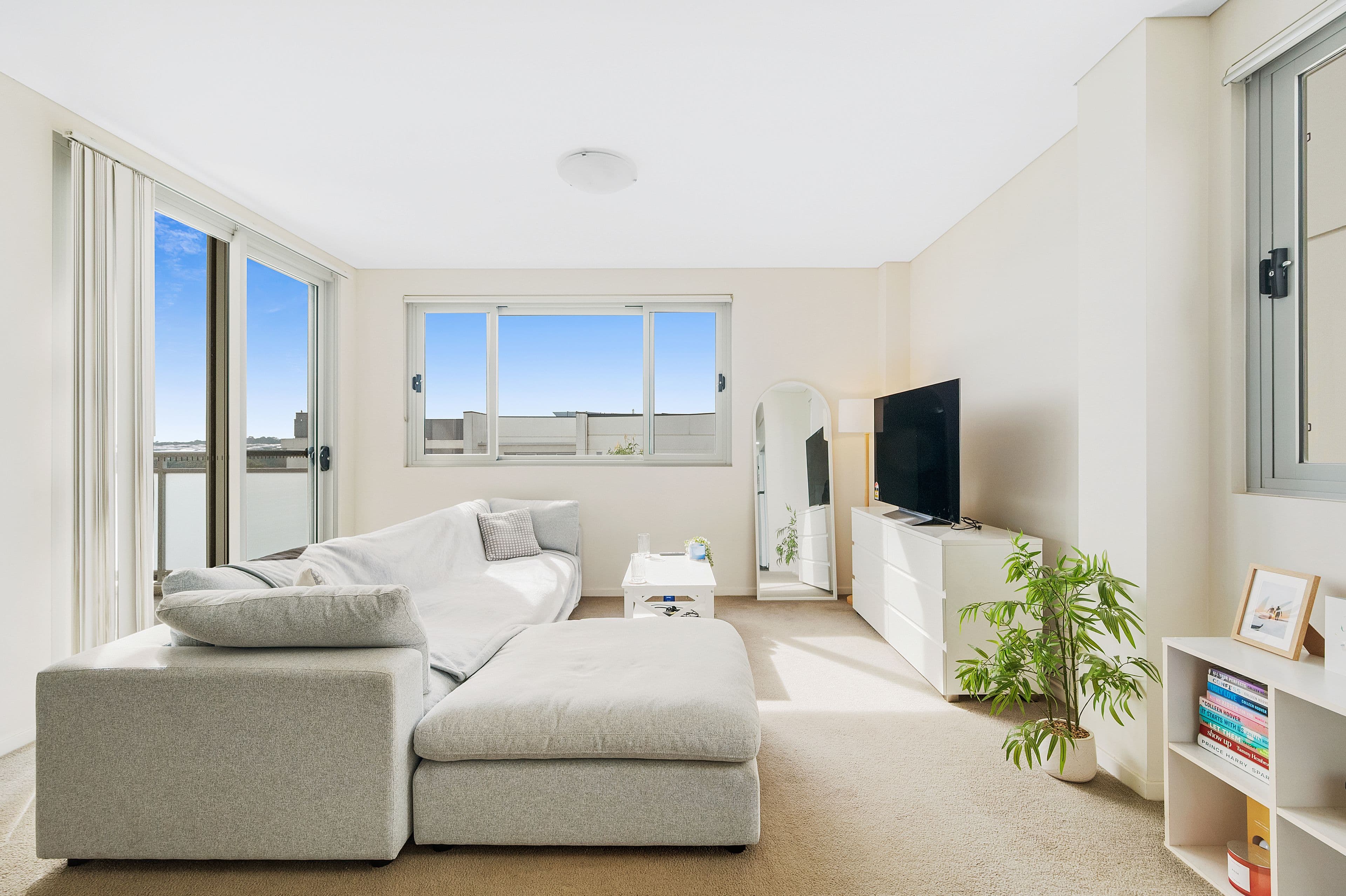 408/33 Simon Street, TALLAWONG NSW 2762, Tallawong - Thumbnail 3