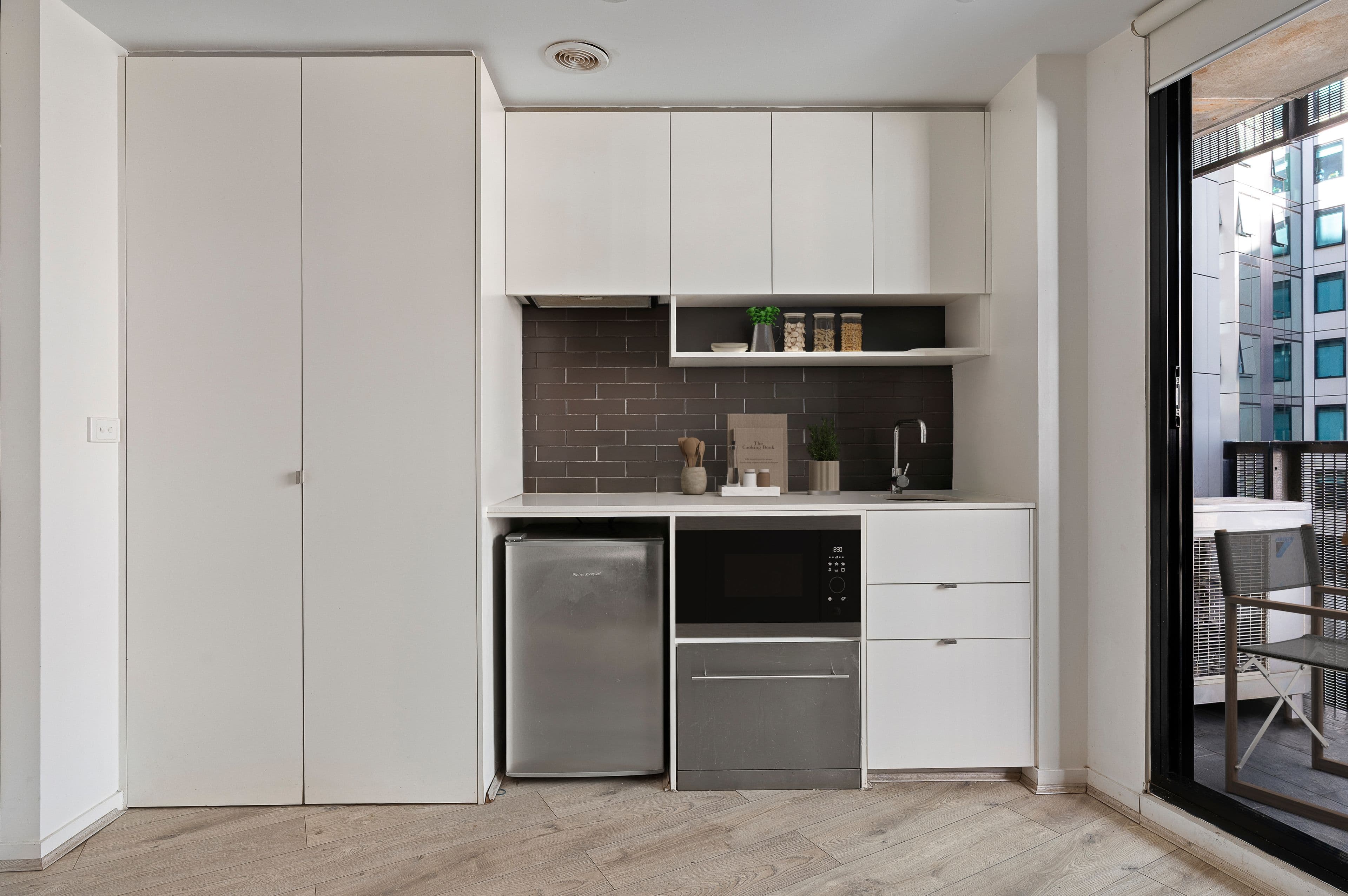 608/243 Franklin Street, Melbourne VIC 3000, Melbourne - Thumbnail 3