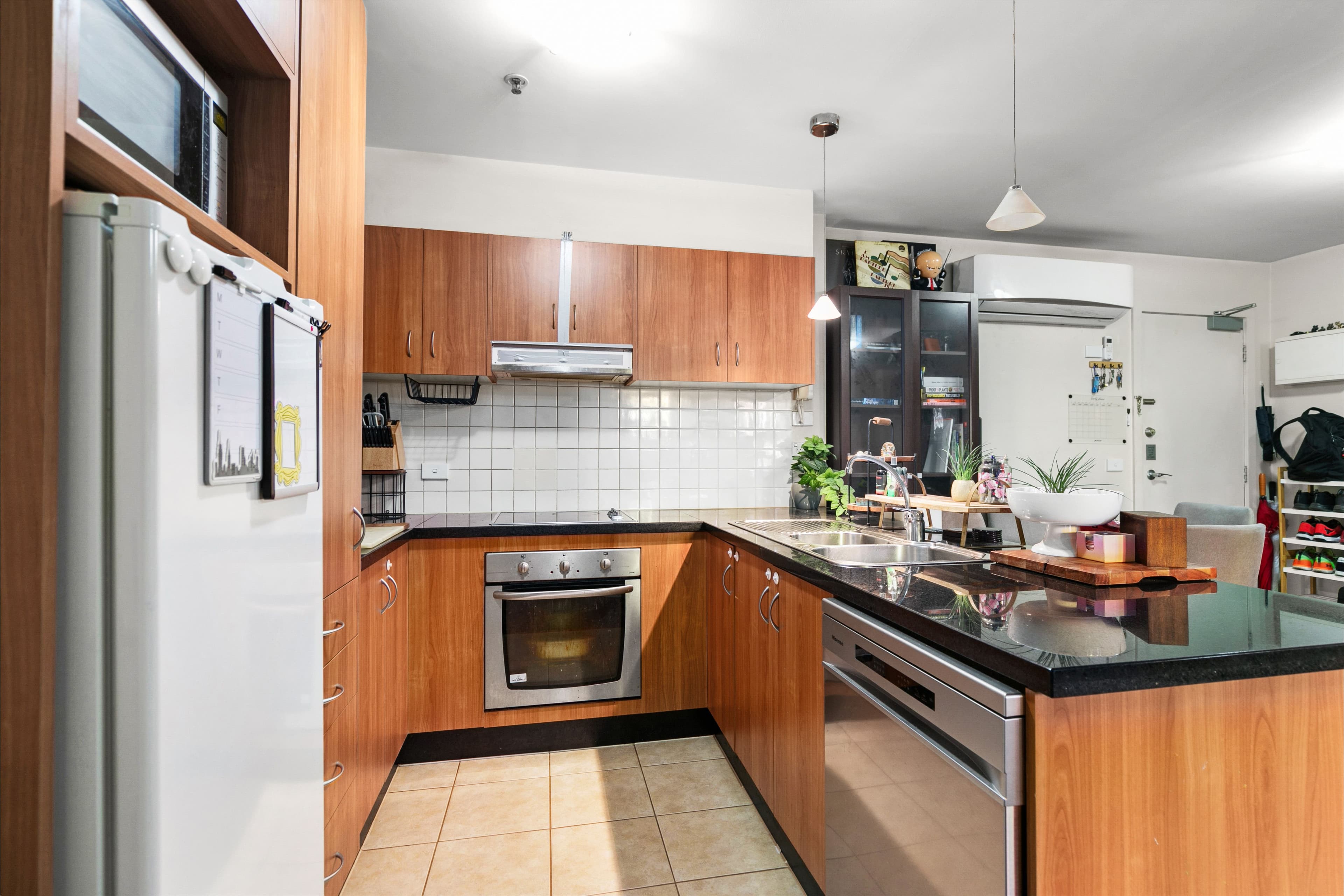 9/102-106 St Georges Road, Preston VIC 3072, Preston - Thumbnail 4
