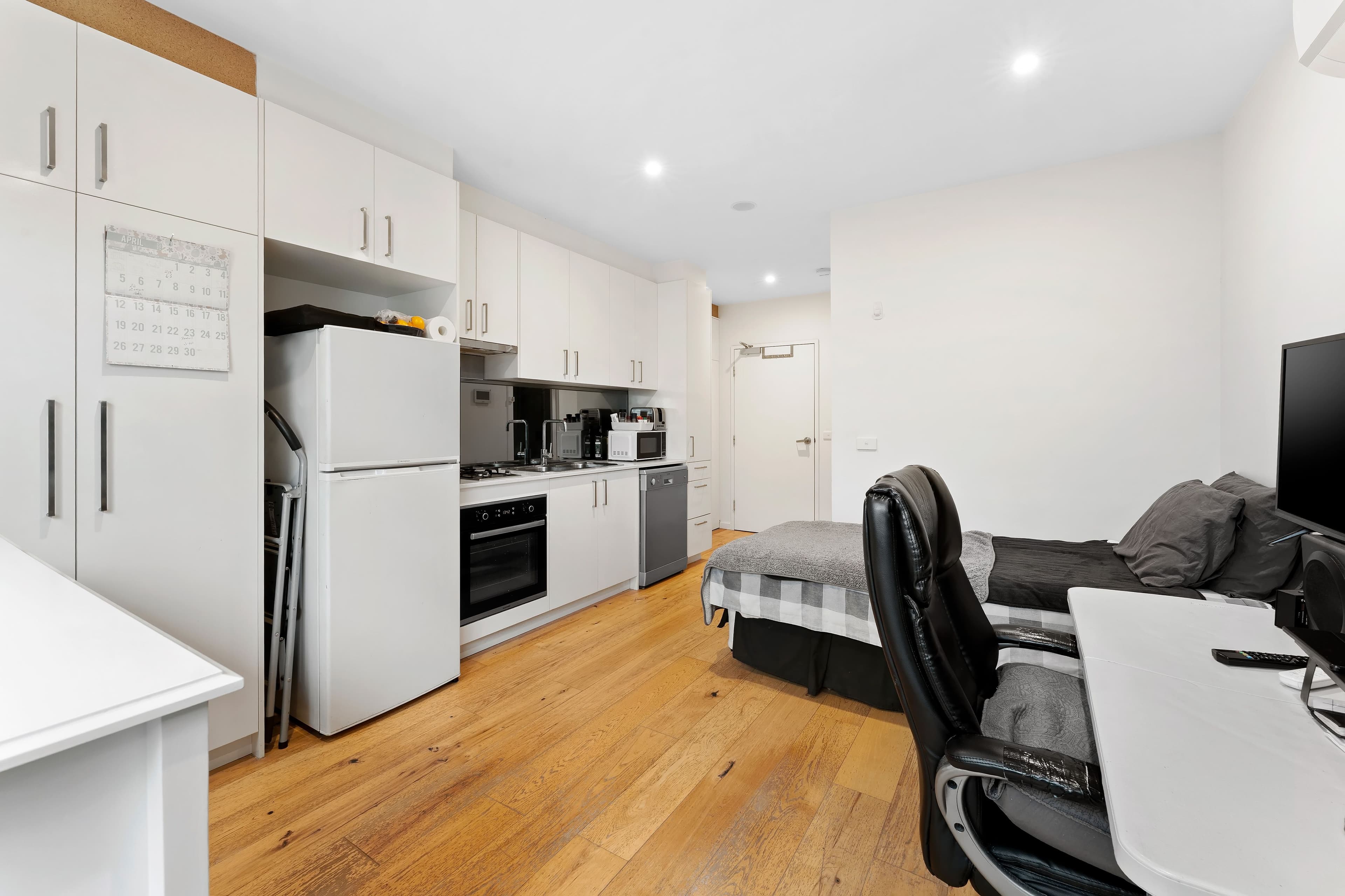 5/39 Ferntree Gully Road, Oakleigh VIC 3166, Oakleigh - Thumbnail 3