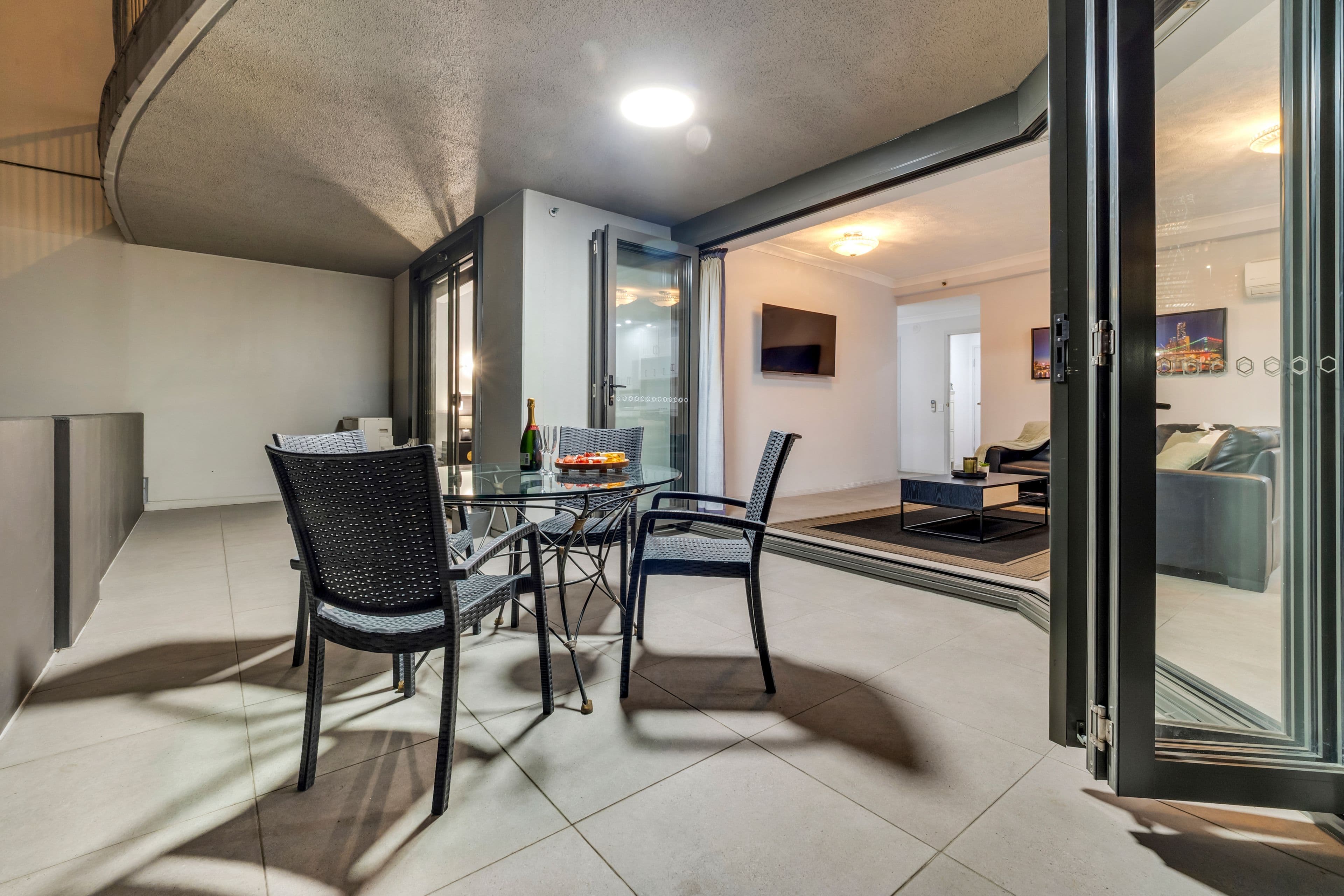 5028/55 Baildon Street, Kangaroo Point QLD 4169, Kangaroo Point - Thumbnail 3