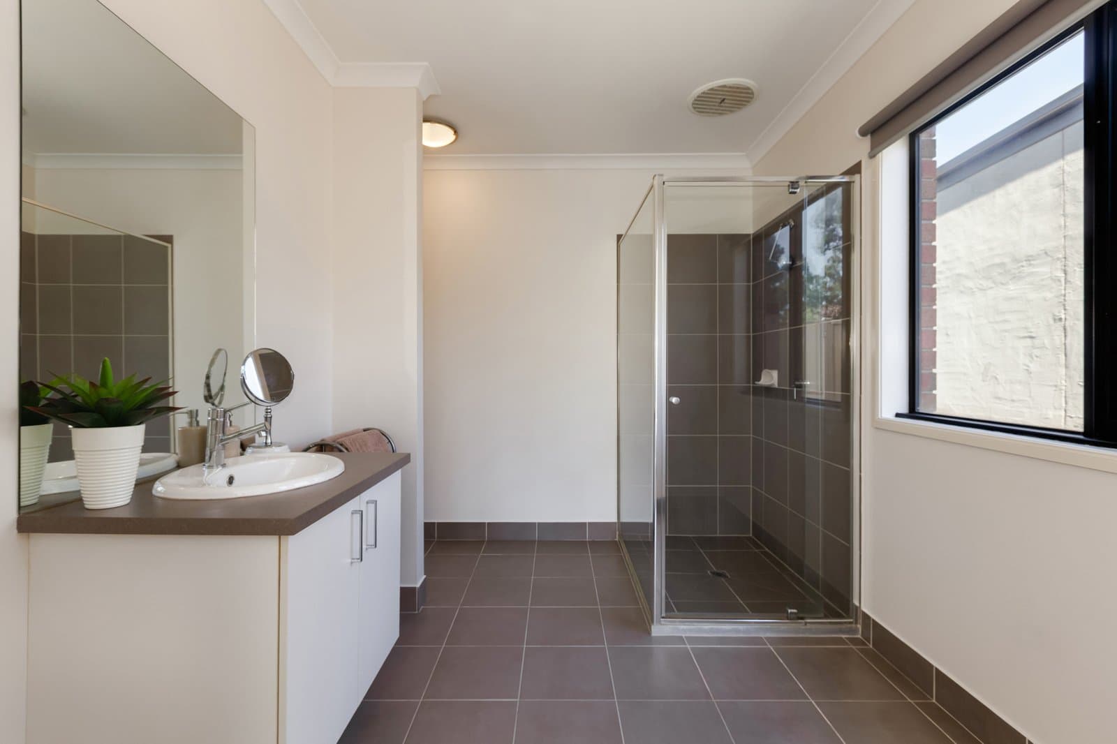 21 Chloe Drive, Broadford, Broadford - Thumbnail 3