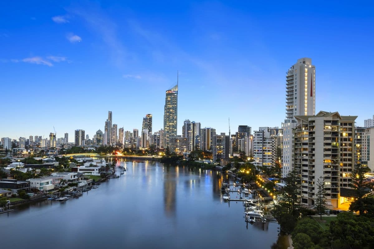 1406/1 Cannes Avenue, Surfers Paradise QLD 4217, Surfers Paradise - Thumbnail 4
